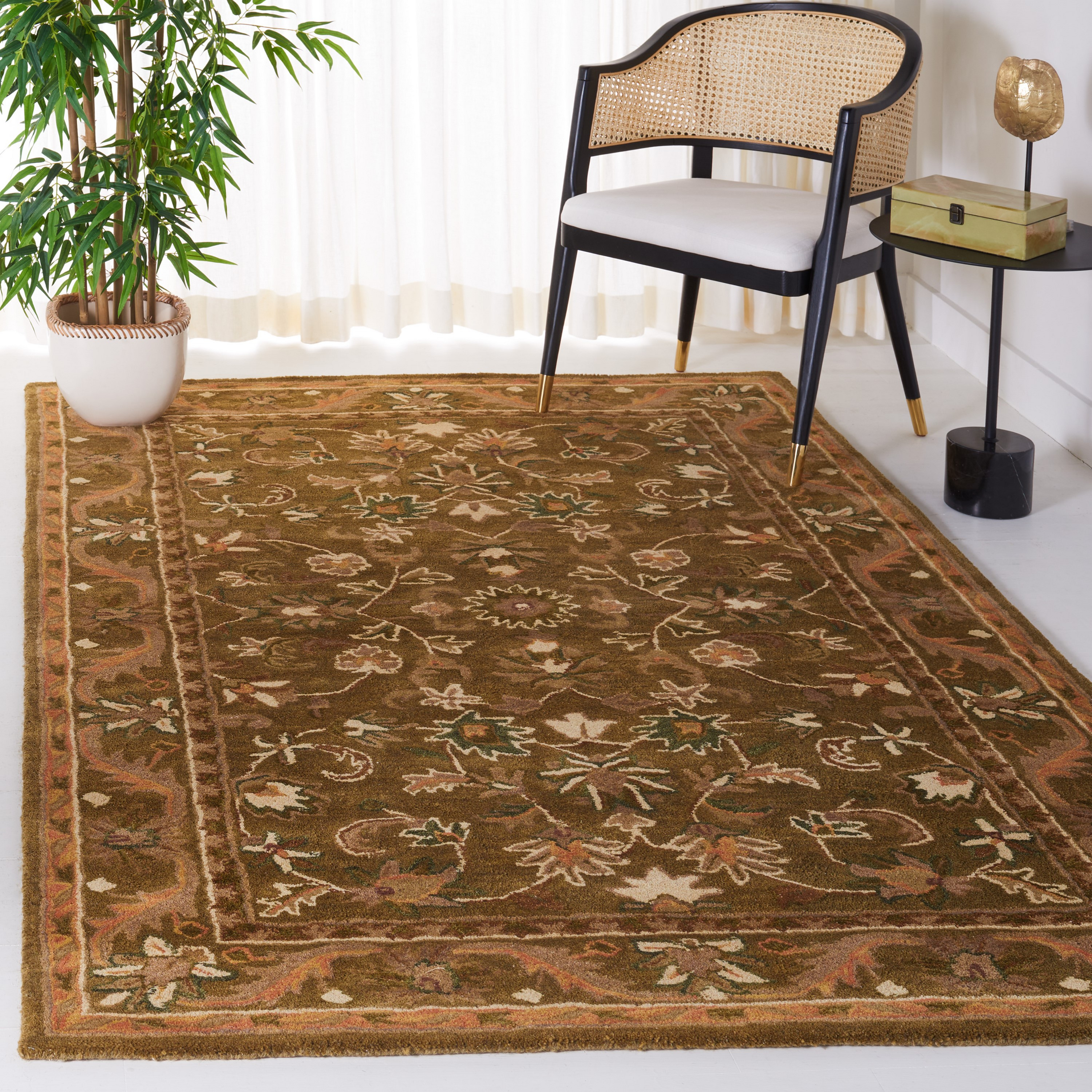SAFAVIEH Antiquity Carmella Oriental Wool Area Rug, Olive/Gold, 12' x 15'