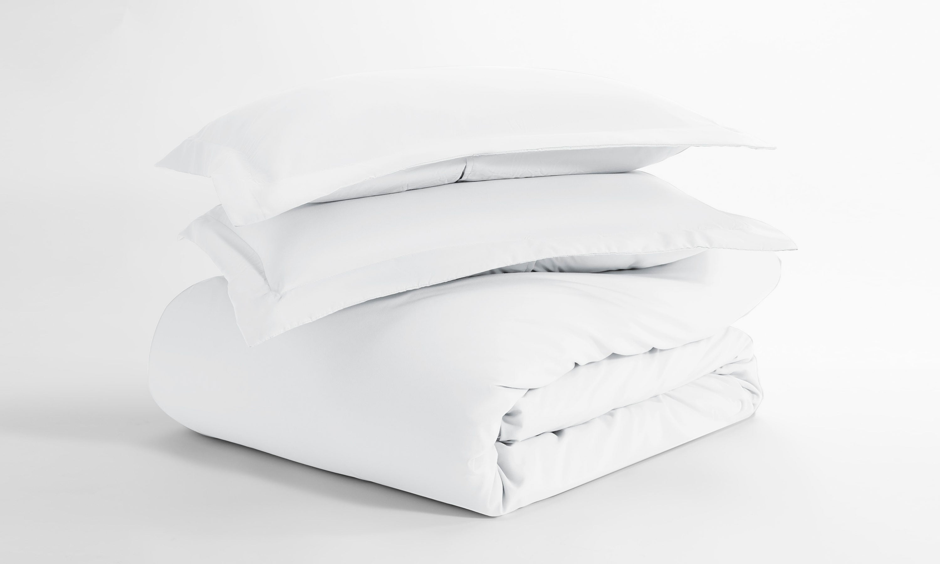 ienjoy Home Collection Soft Brushed Microfiber Duvet Cover Set, Twin, White