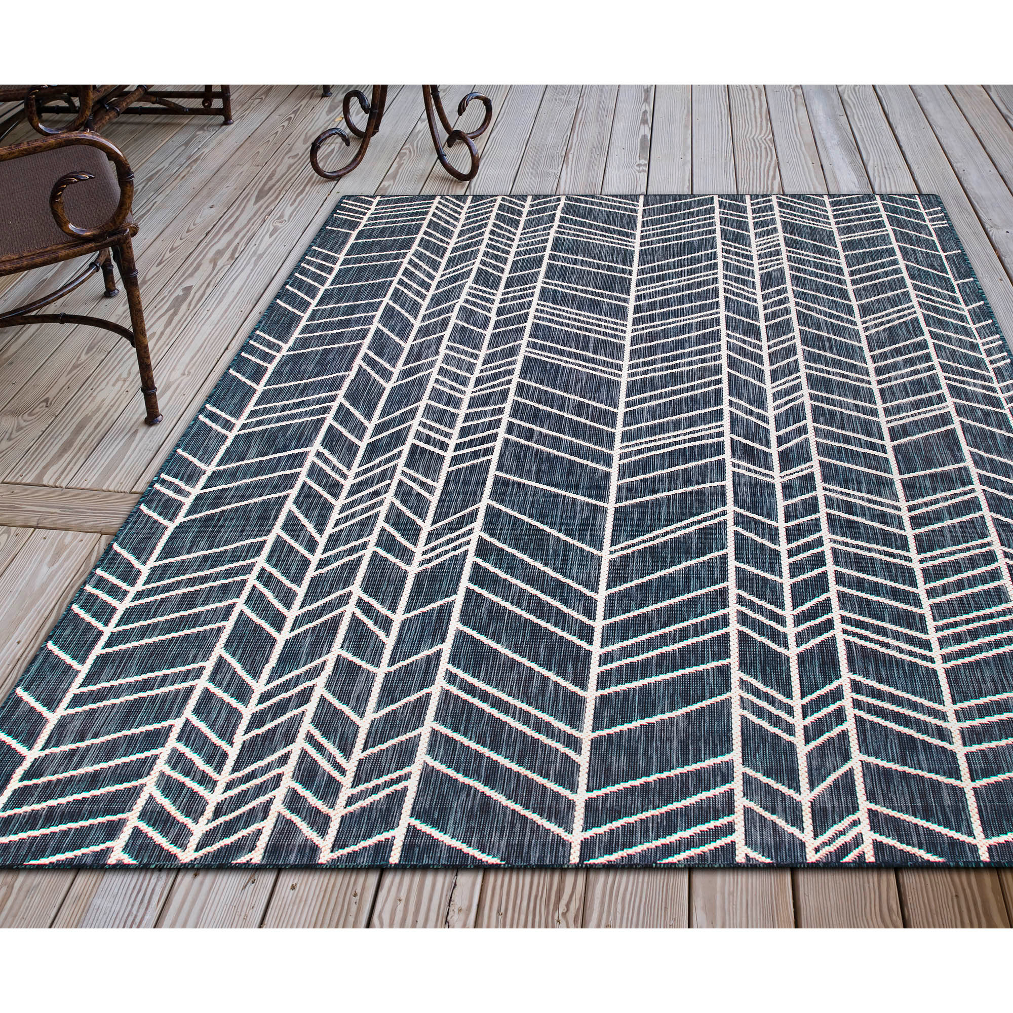 Liora Manne  Carmel Chevron Indoor/Outdoor Rug Navy 3'3" x 4'11" 3' x 5' Navy Rectangle