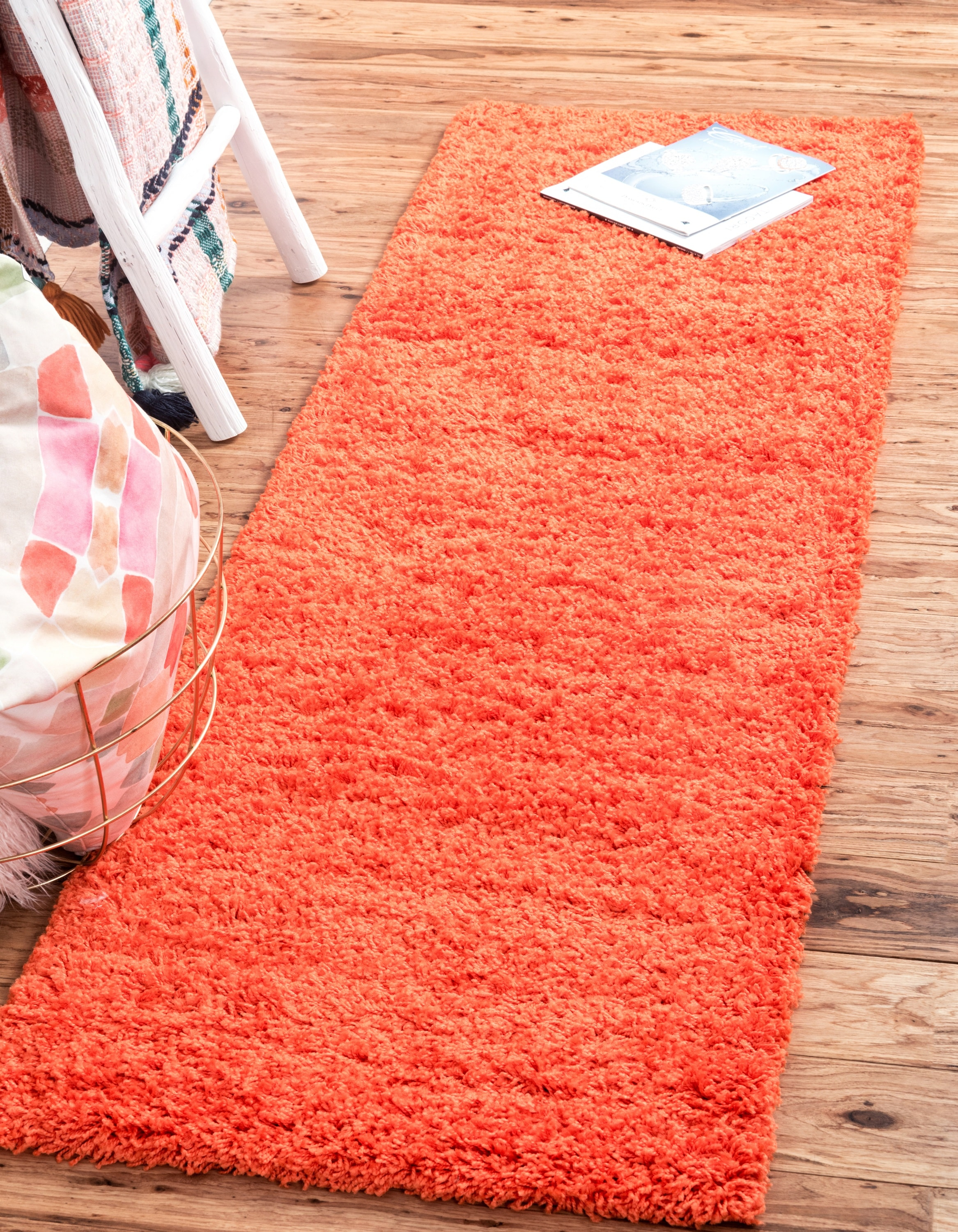 Unique Loom Solid Shag 2 x 6 (ft) Loomed Polypropylene Tiger Orange Rectangular Indoor Solid Runner rug