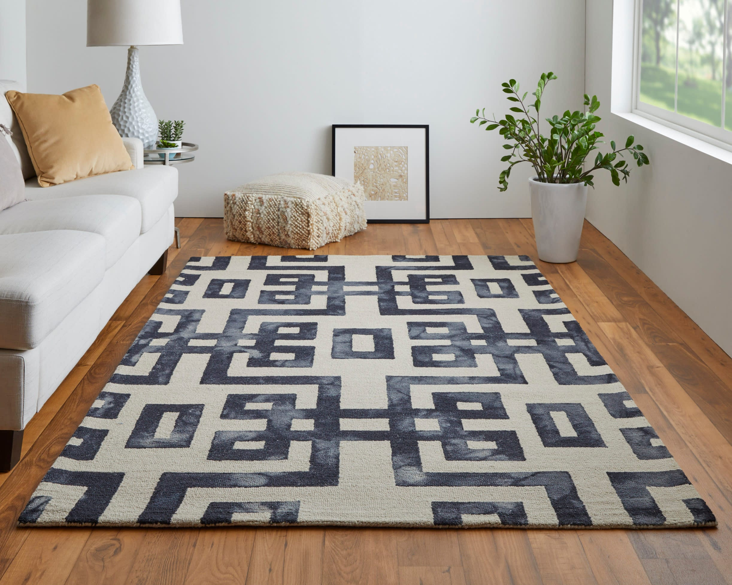 Marengo Noir Black Hand-Tufted Wool Area Rug 5' x 8'