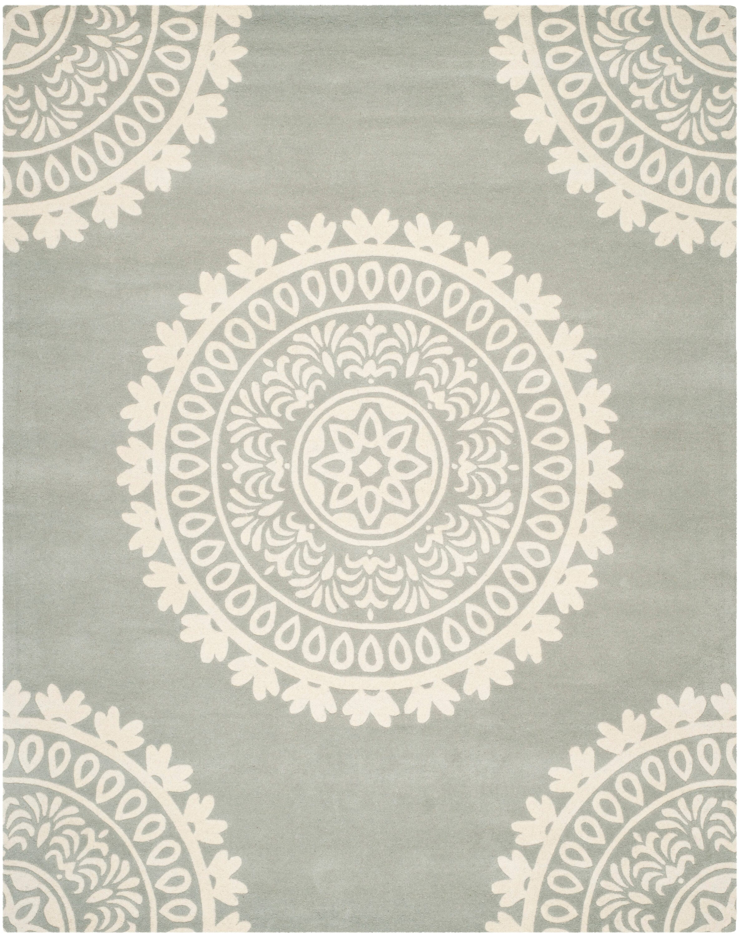 SAFAVIEH Bella Parker Medallion Geometric Wool Area Rug, Grey/Ivory, 10' x 14'