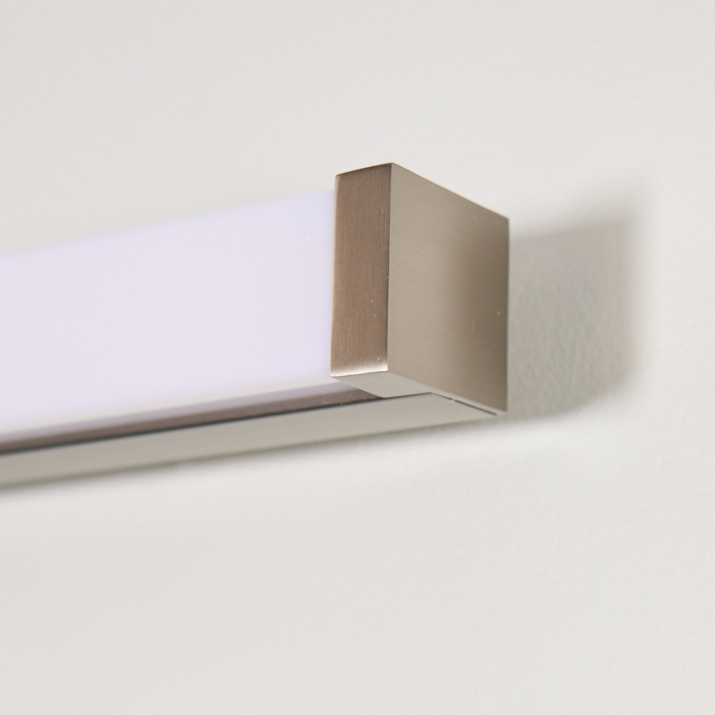 -Led Bath Vanity Light-Minimalistic Contemporary Style-Satin Nickel Finish-36 Inch Size Maxim Lighting 52006Sn