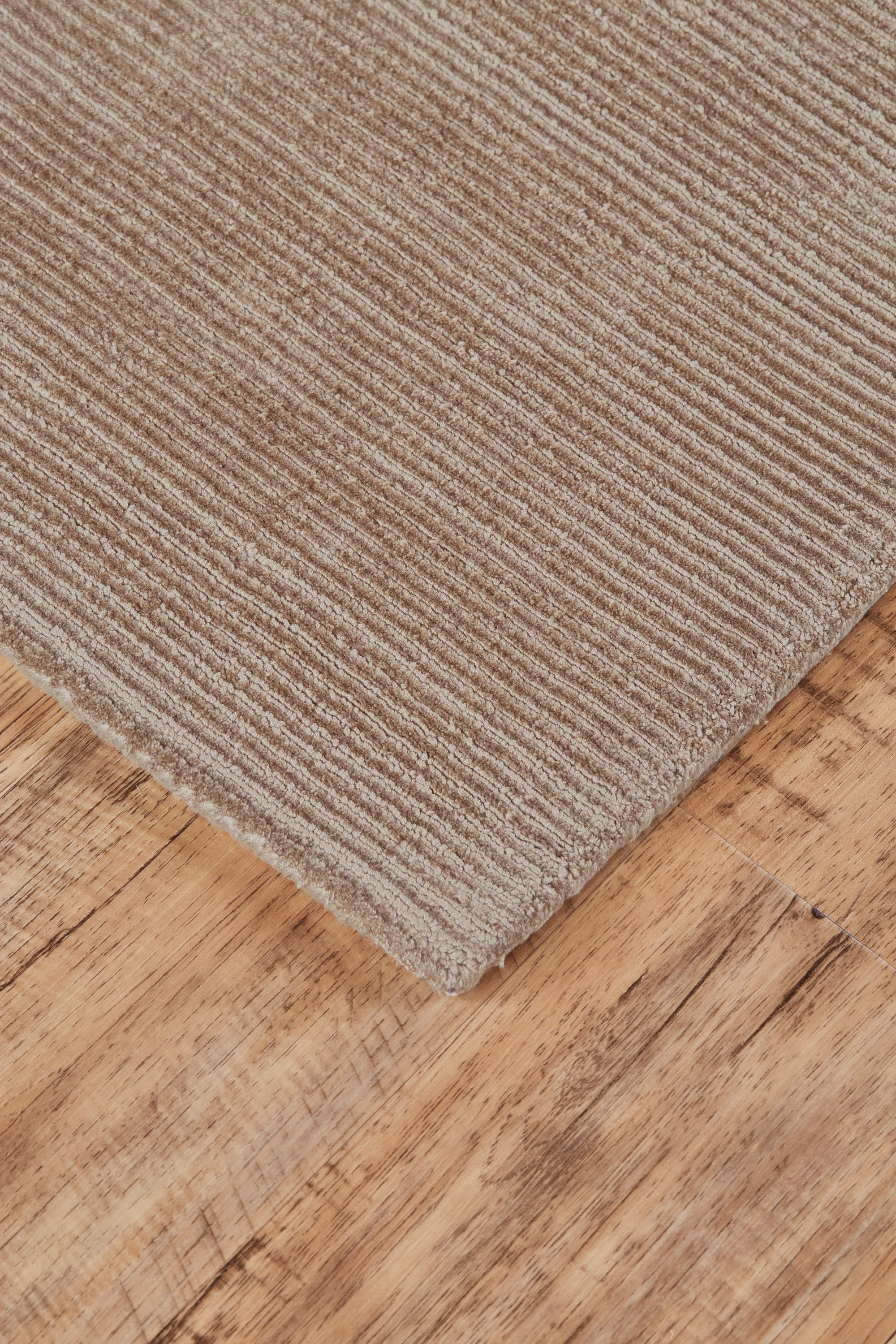 Room Envy Knox 4 x 6 (ft) Loomed Polypropylene Mushroom Rectangular Indoor Solid Area rug