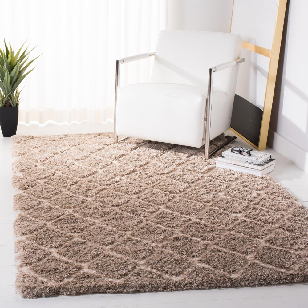 SAFAVIEH Adriana Anwar Geometric Diamonds Shag Area Rug, Beige/Cream, 4' x 6'