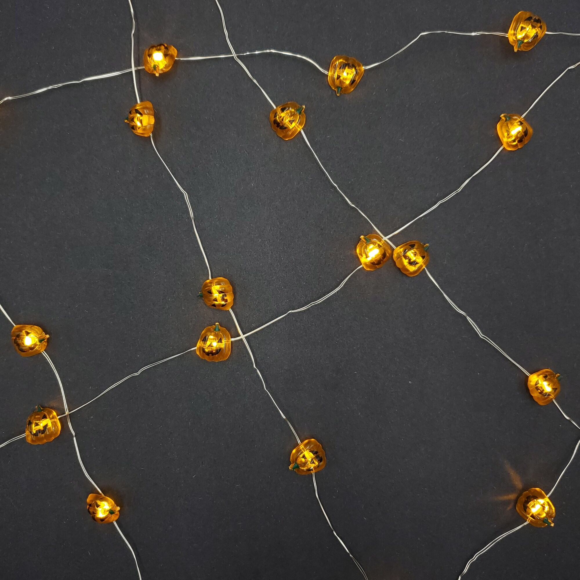 LumaBase 40 -Count 6.9-ft LED Battery-operated White Halloween Lights