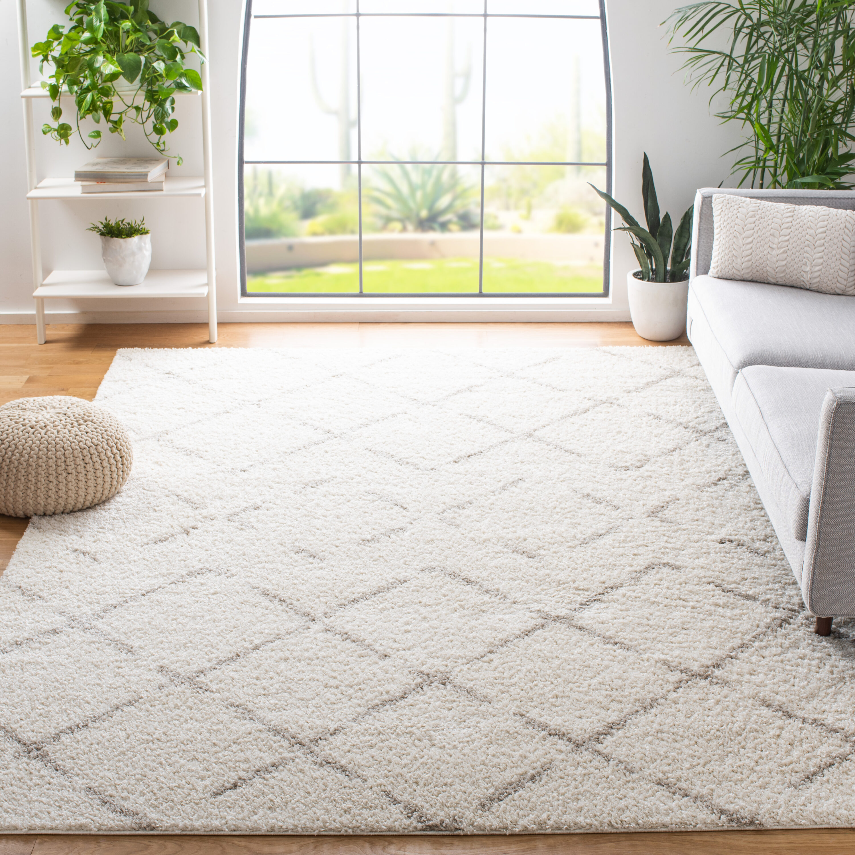 SAFAVIEH Arizona Zarif Geometric Shag Area Rug, Ivory/Beige, 10' x 10' Square