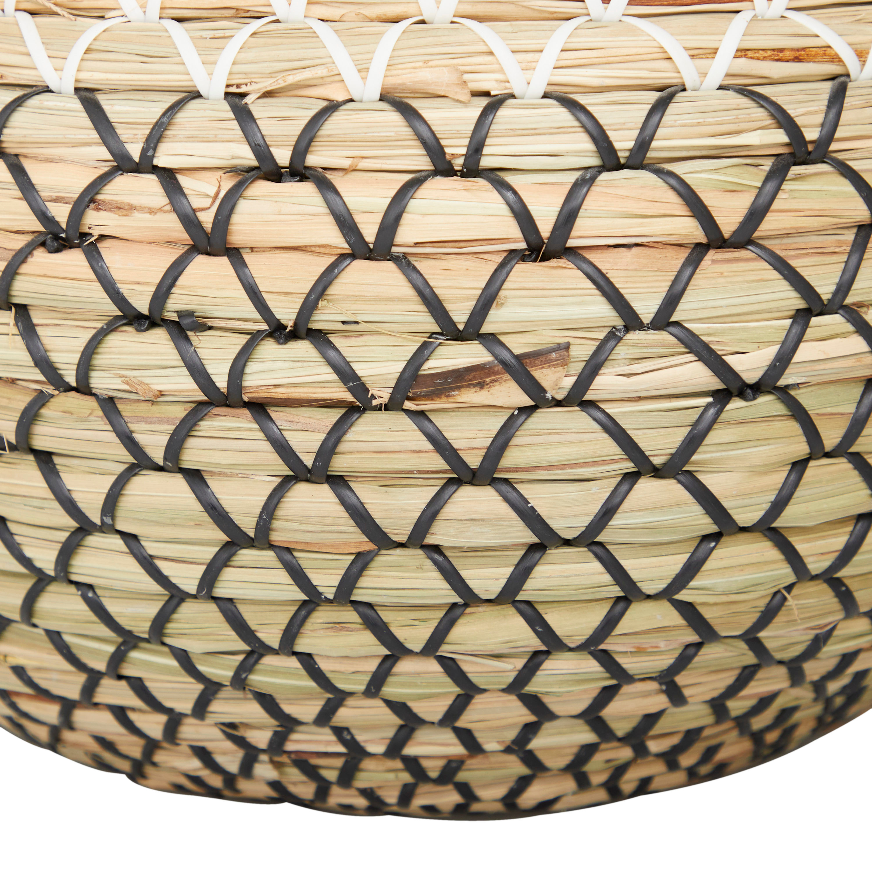DecMode 13" Handmade Woven Brown Seagrass Vase