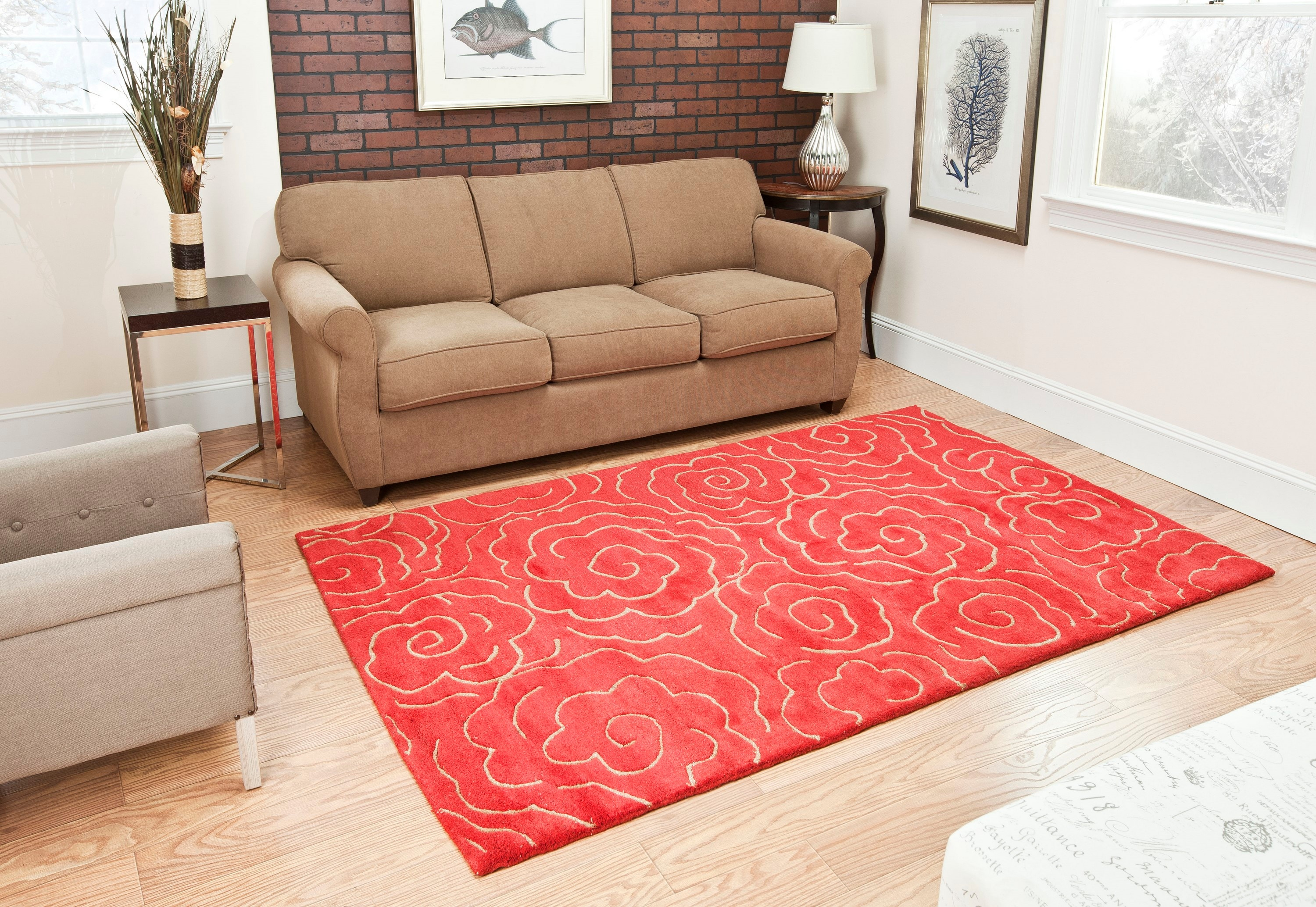 Soho SOH812 Hand Tufted Area Rug - Red - 8'x8' - Safavieh.