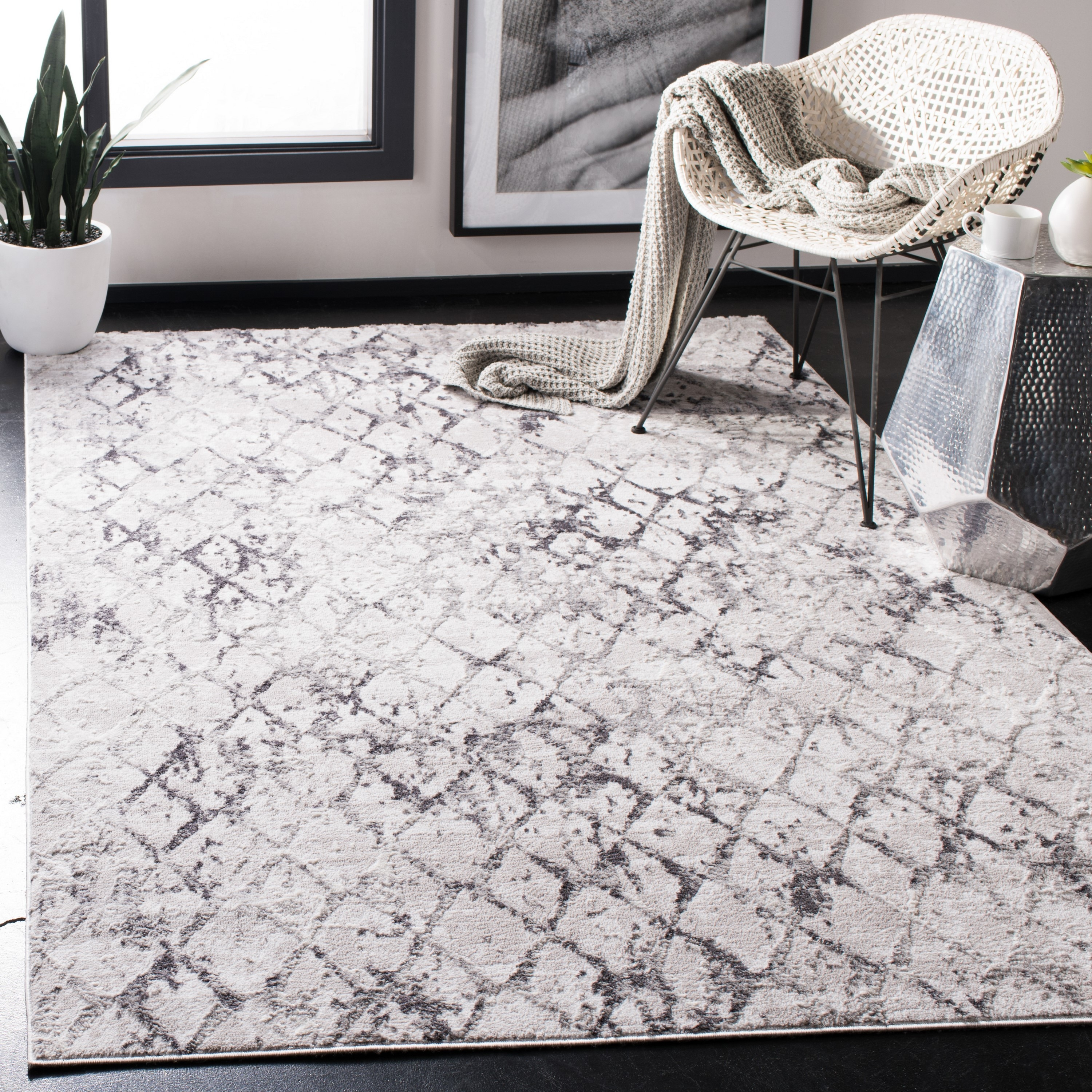 SAFAVIEH Amelia Roslyn Abstract Distressed Area Rug, Grey/Light Grey, 11' x 11' Square
