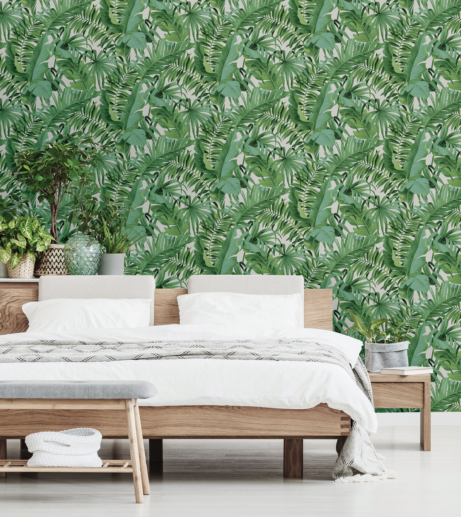 NuWallpaper Maui Vinyl Peel And Stick Wallpaper, 216-in by 20.5-in, 30.75 sq. ft.