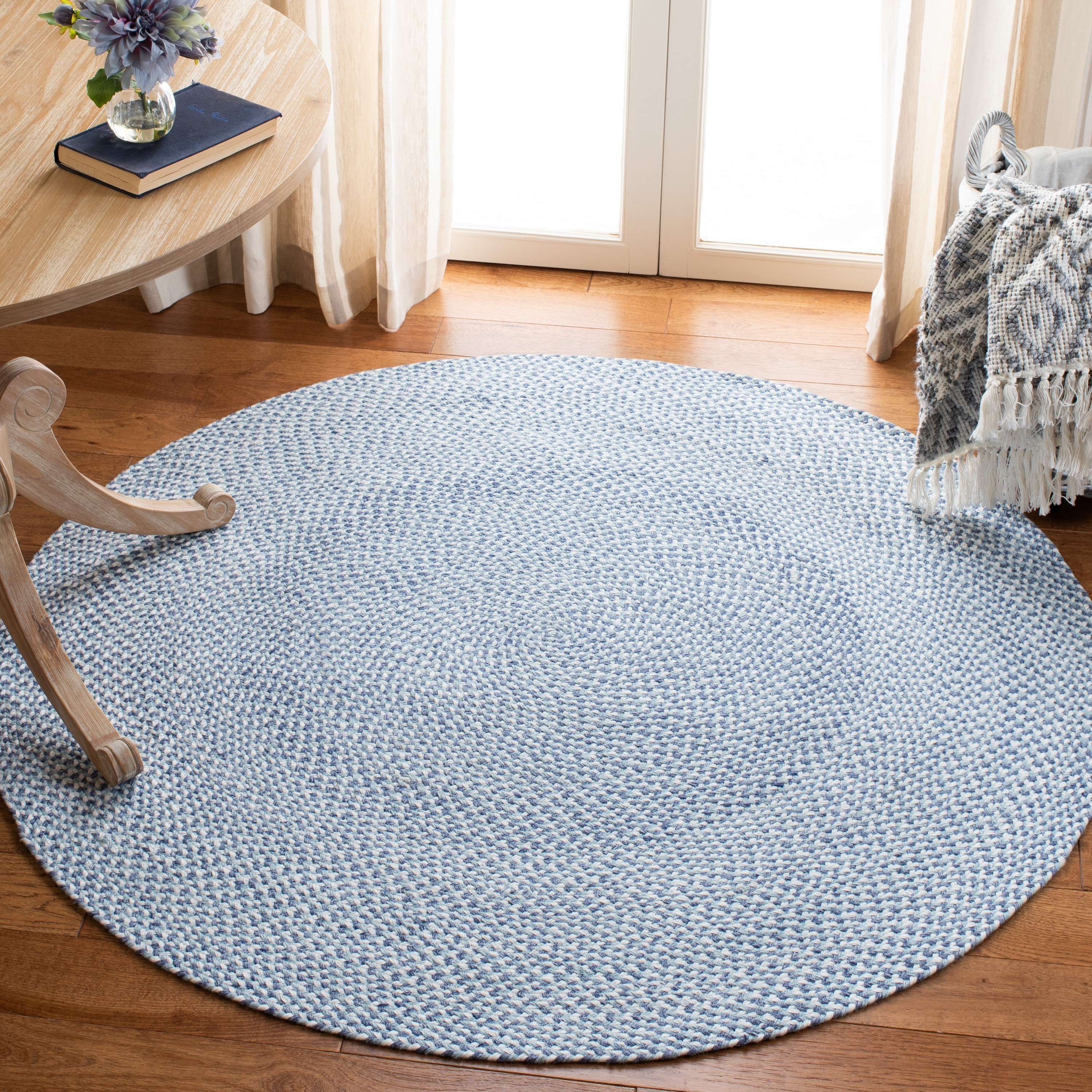 Braided BRD801 Hand Woven Area Rug - Blue/Aqua - 4' round - Safavieh.