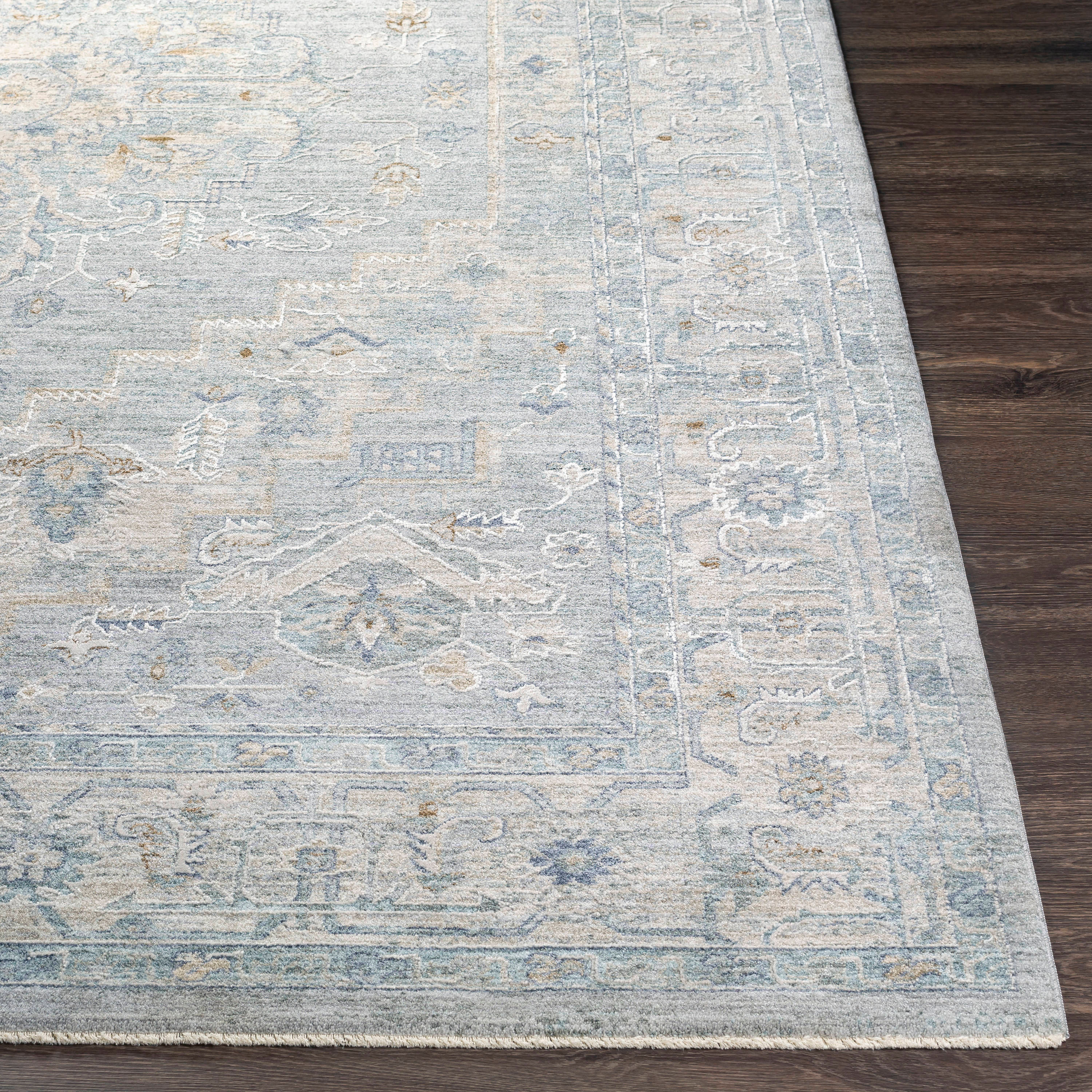 Easy-Care Reversible Gray Synthetic 5' x 7' Rectangular Rug
