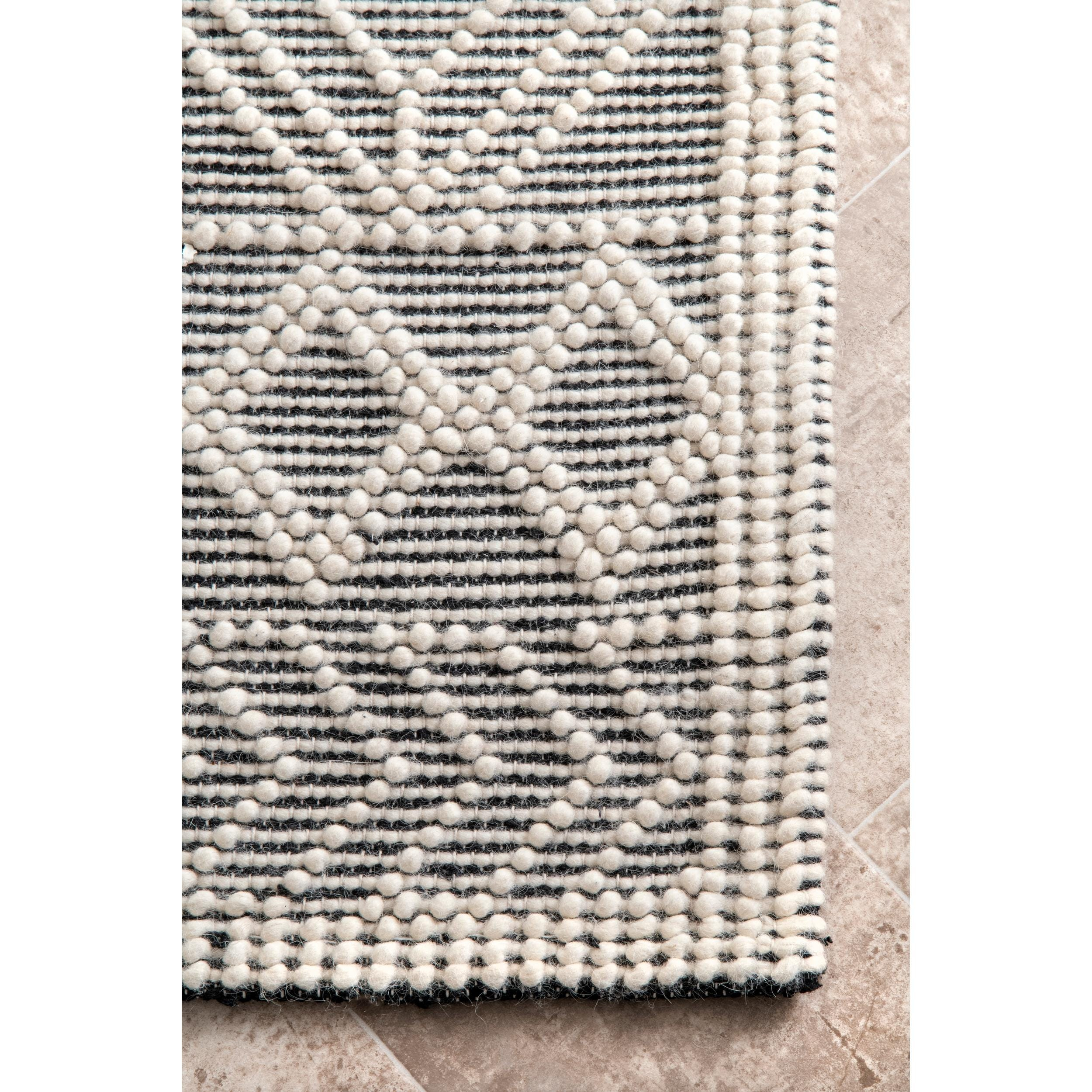 Handmade Gray Wool Trellis 4' x 6' Easy Care Area Rug