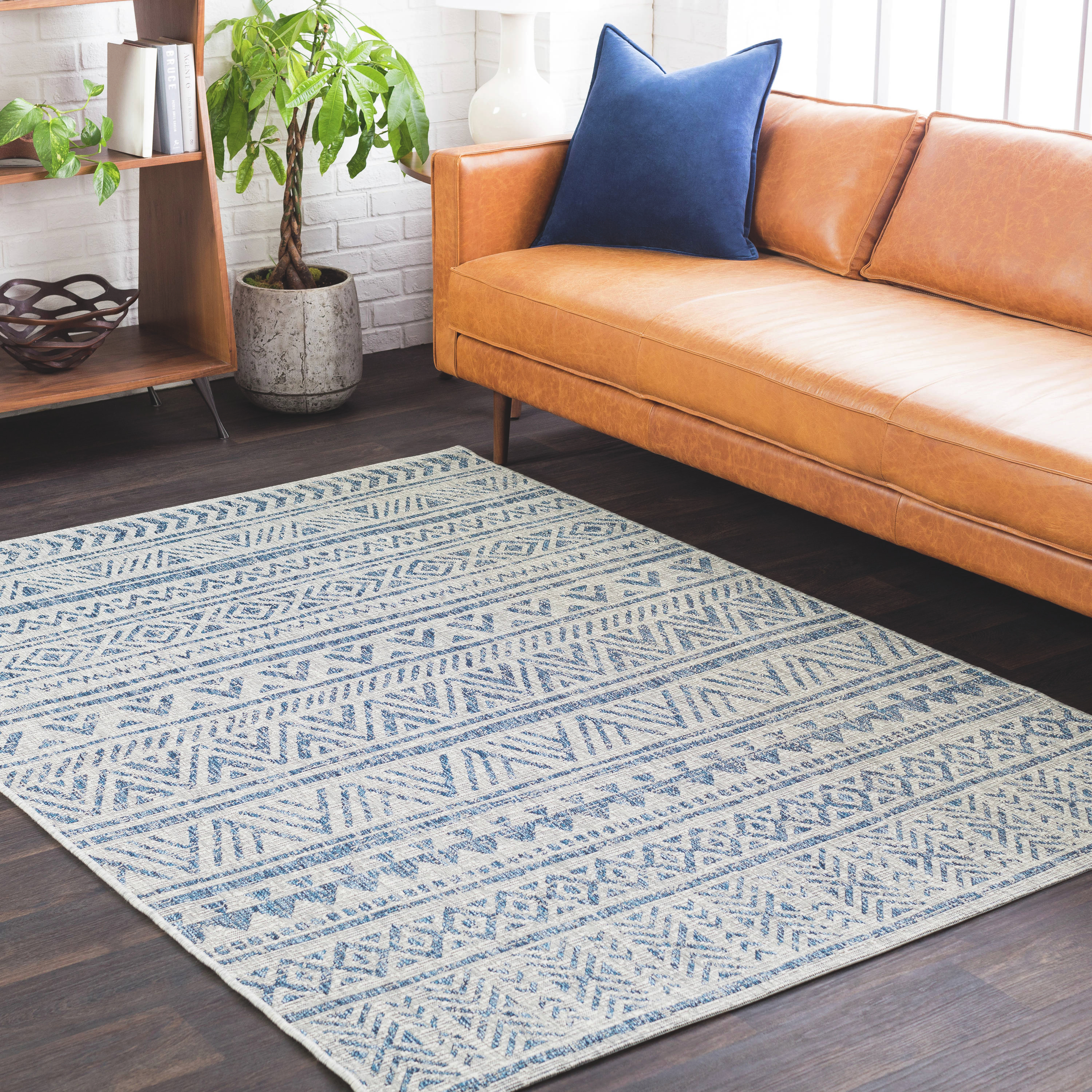 Livabliss Eagean 3 x 10 (ft) Polypropylene Aqua Rectangular Indoor/Outdoor Tribal Global Runner rug