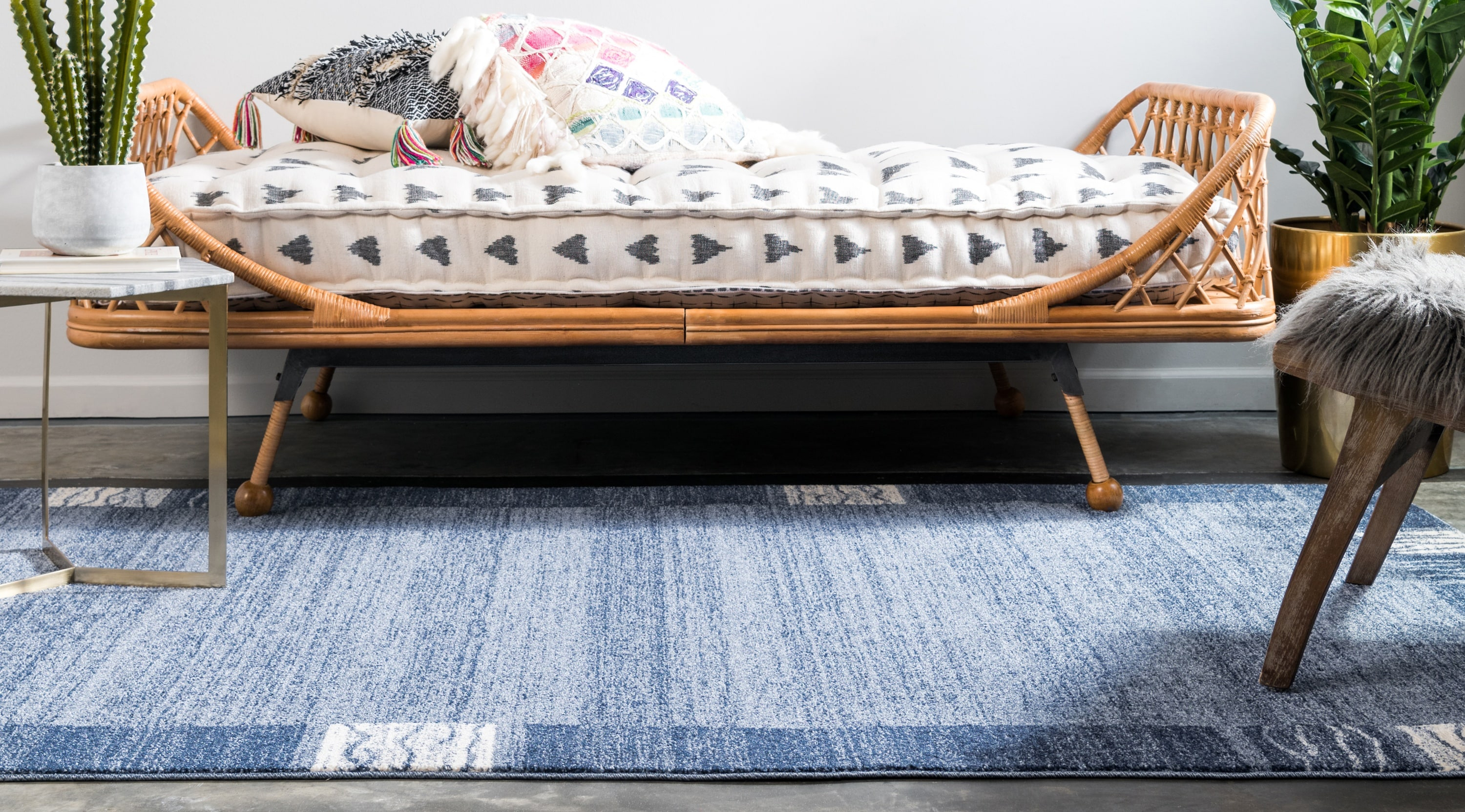 Unique Loom Del Mar Collection Area Rug - Sarah (5' 3" x 8' Rectangle, Light Blue/ Blue)