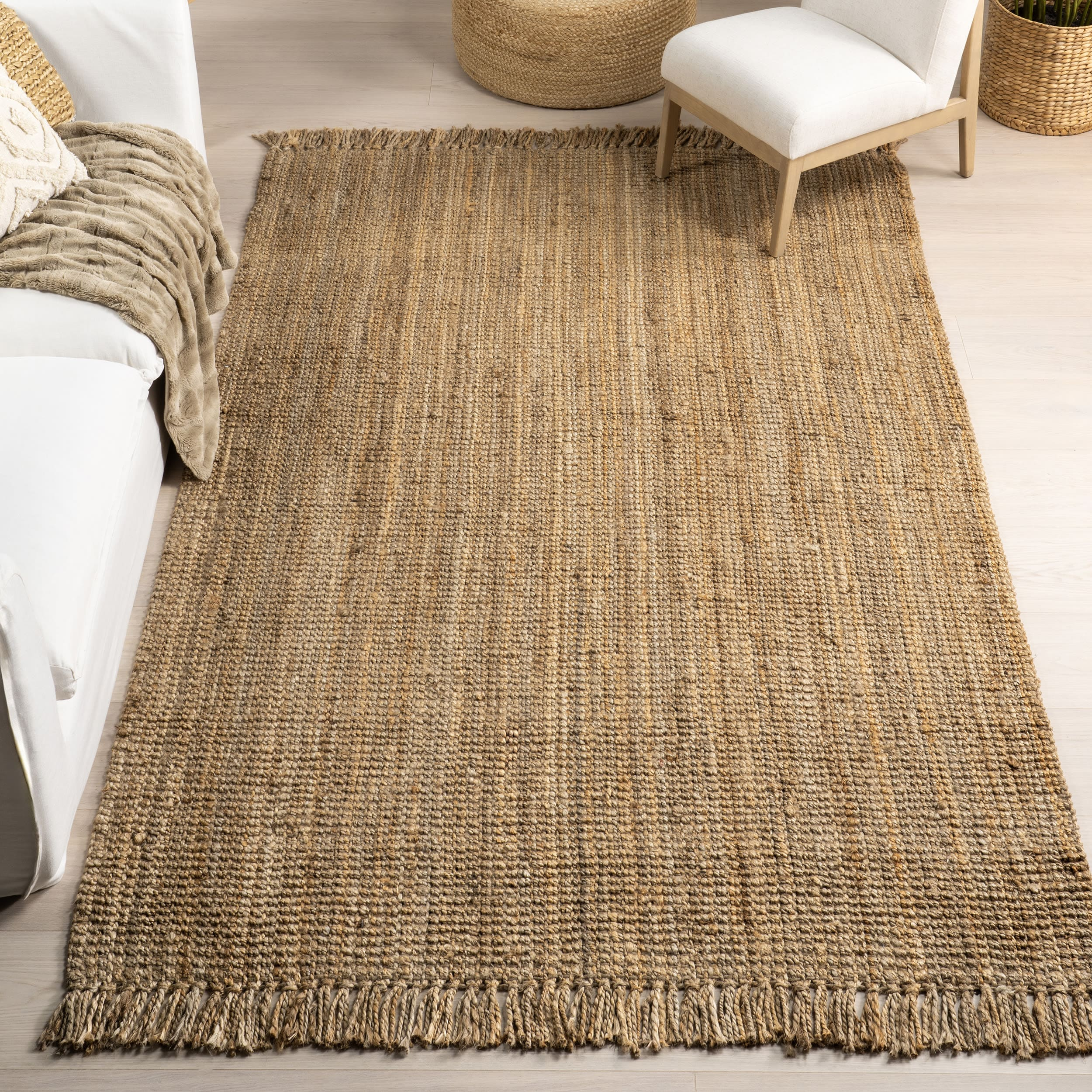 nuLOOM Daniela Chunky Jute Natural 6' x 9' Farmhouse Area Rug