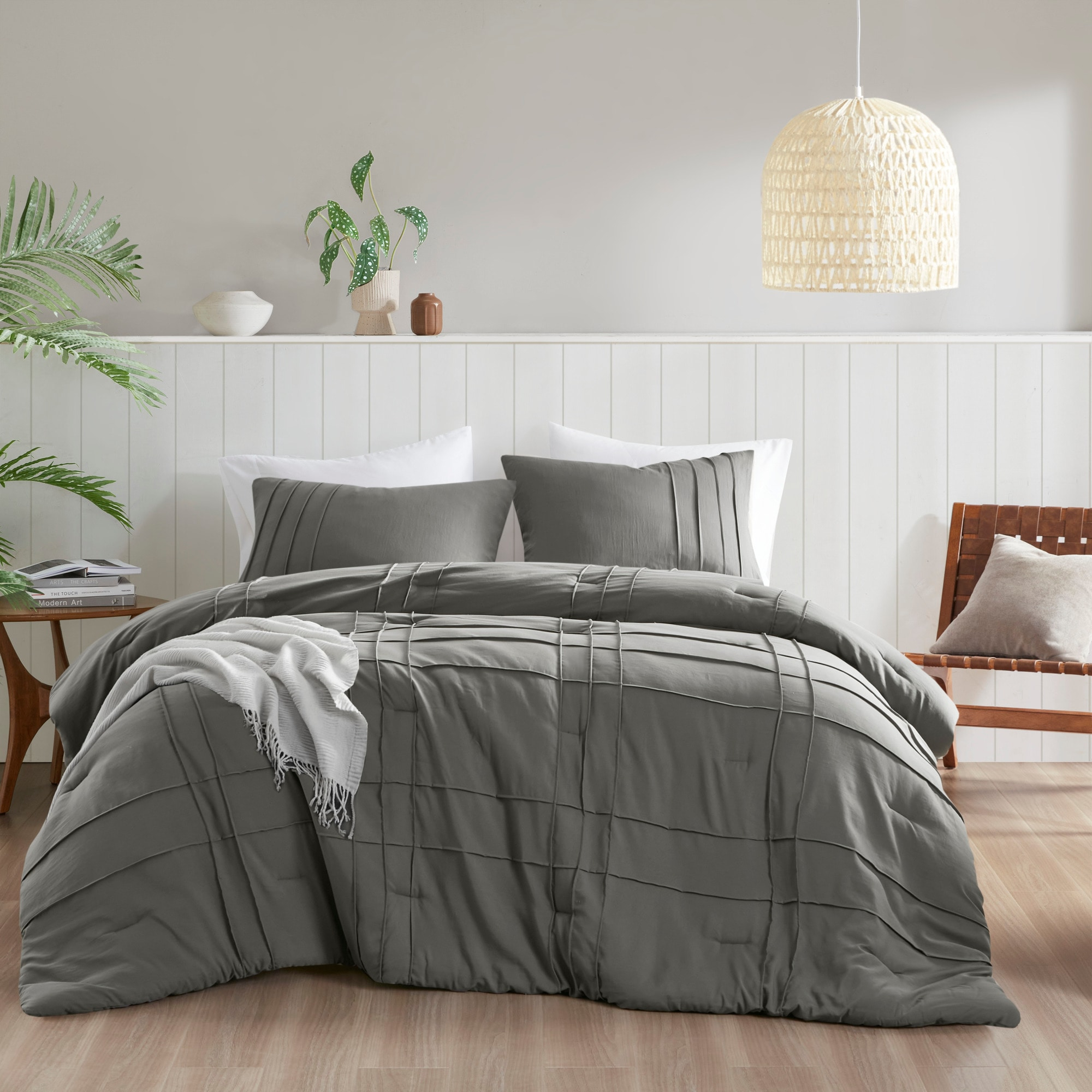 Regency Heights Twin/Twin XL Comforter Set, Boho 2-Piece Pintuck Stitching Dorm Bedding Set, Soft Washed Pleated Bed Sets with Pillow Sham Grey