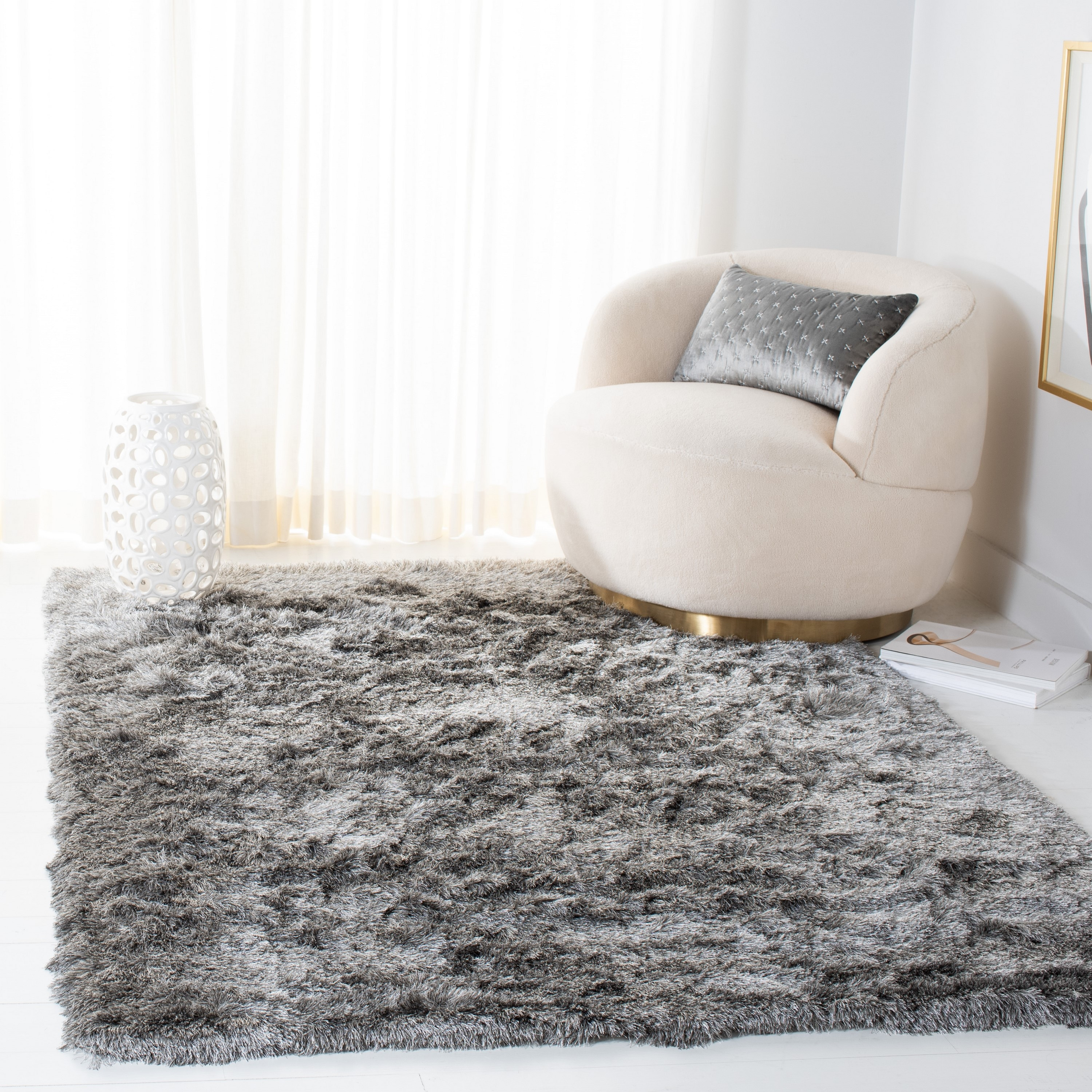 SAFAVIEH Paris Darwin Plush Polyester Shag Area Rug, Silver, 10' x 14'