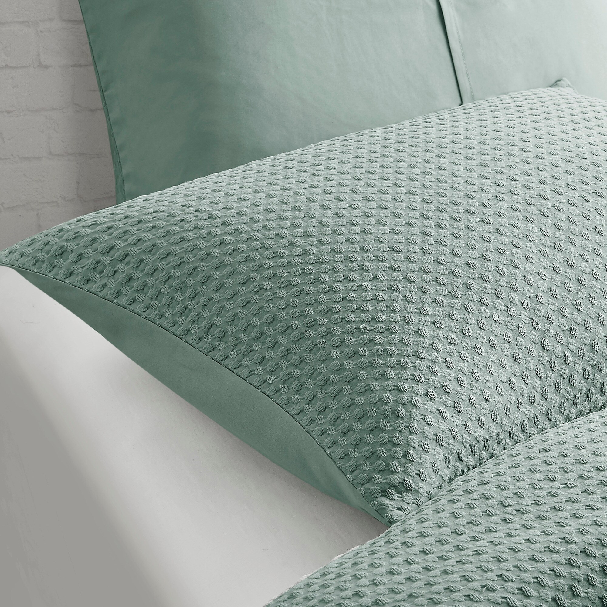 Comfort Spaces Sage Green Queen Comforter Set - 3 Pieces Breathable Dotted Weave Texture Comforter Sets, Modern Farmhouse Boho Comforter & Shams, All Season Microfiber Queen Bed Set, Full/Queen