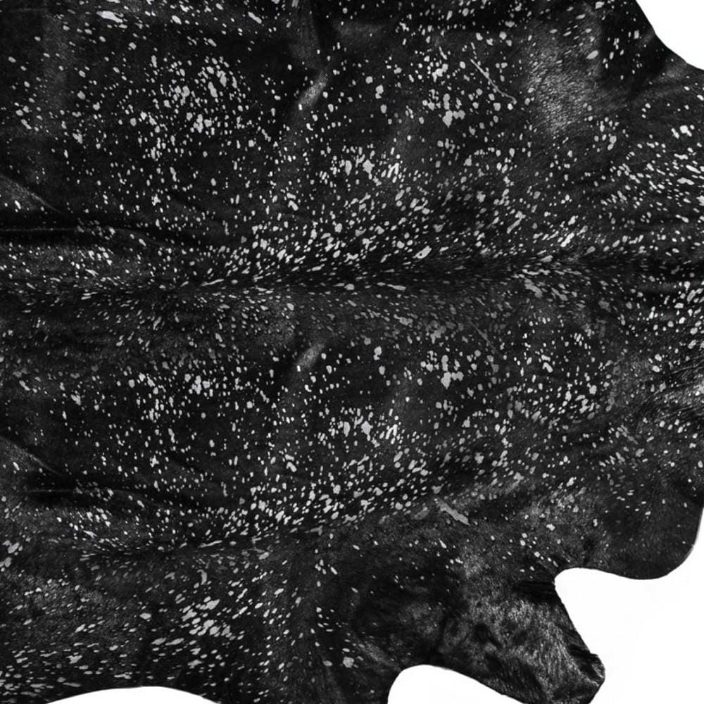 5" X 7" Black And Silver Cowhide Area Rug