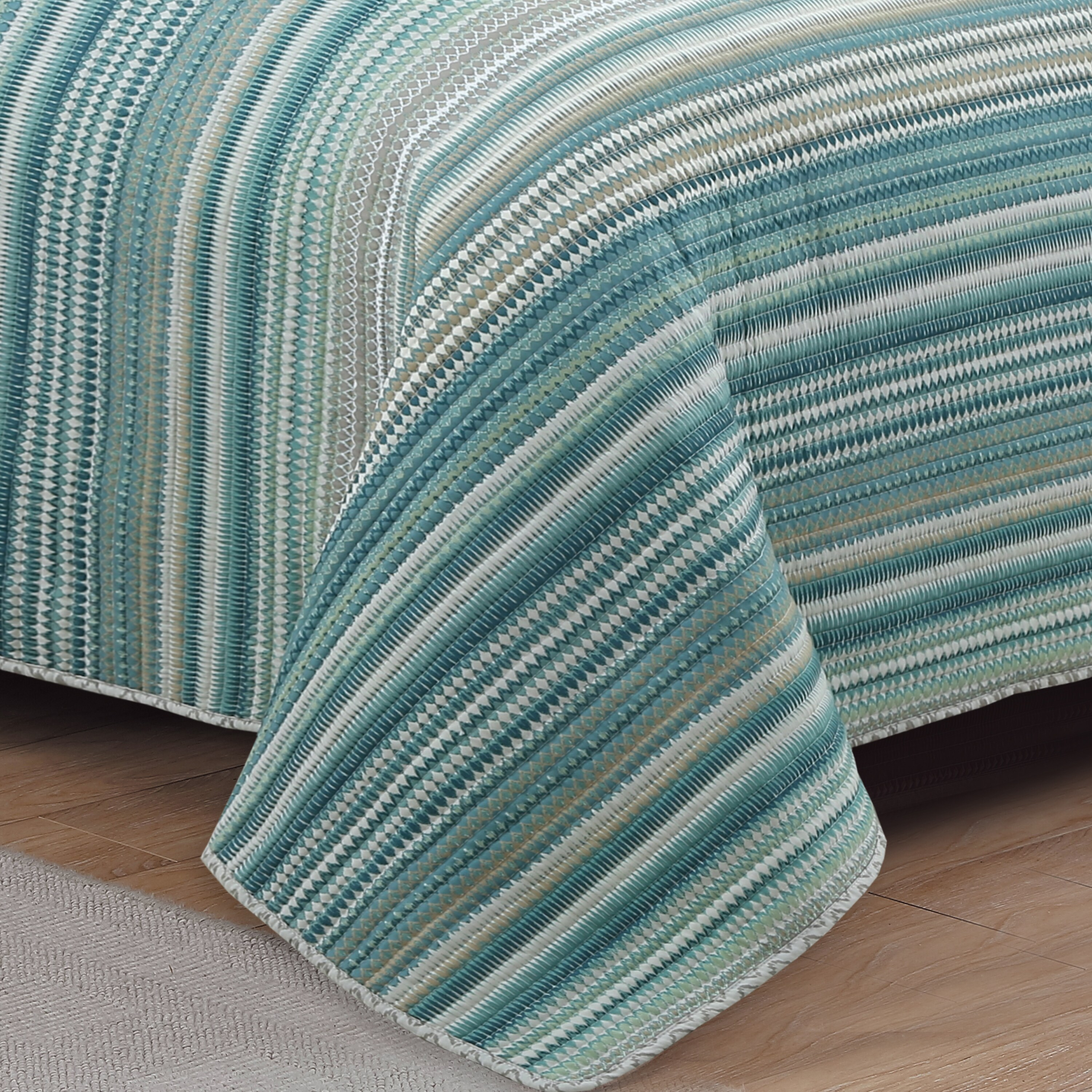 American Home Fashion Estate Modern & Contemporary Striped Quilt Set