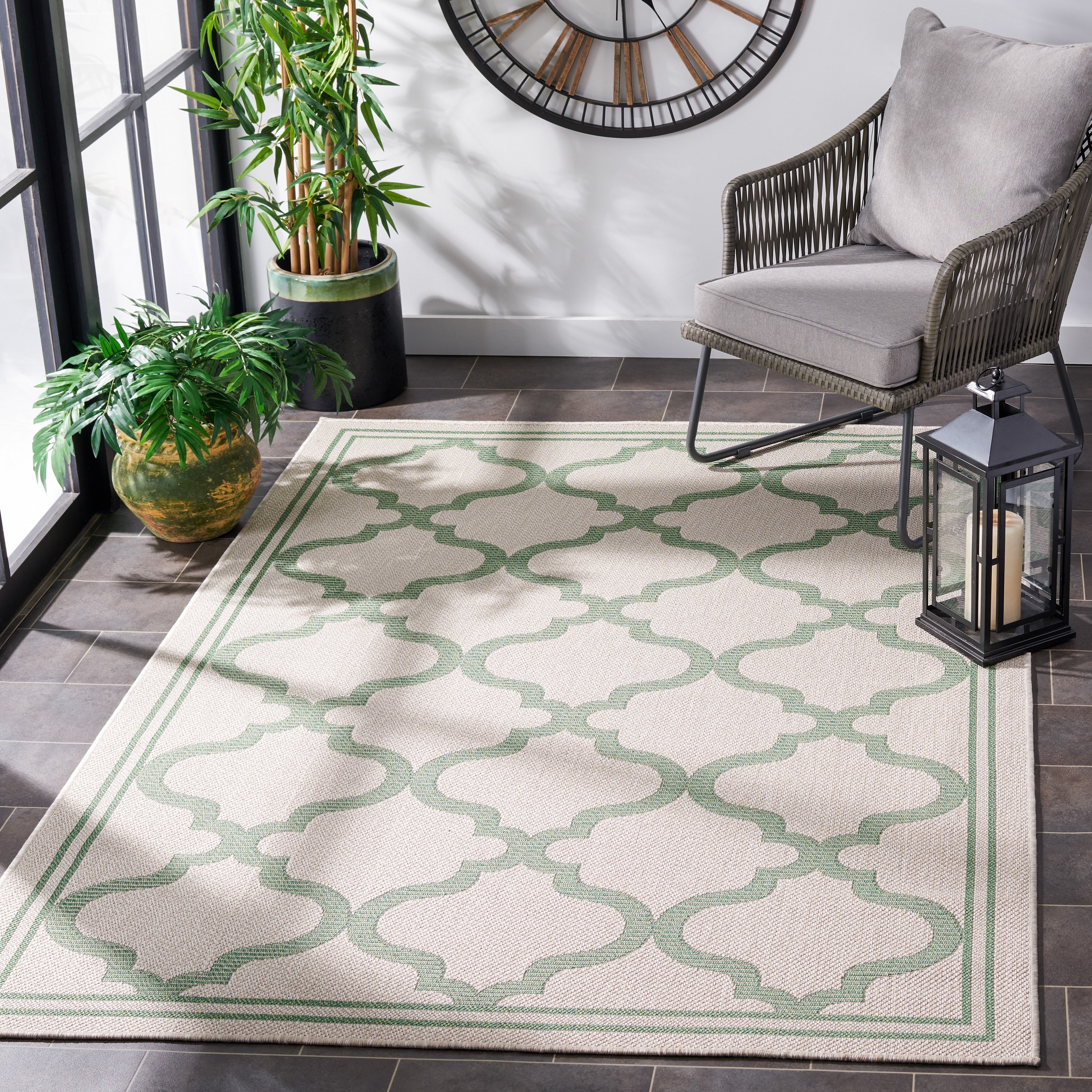 SAFAVIEH Bermuda Tamaya Geometric Machine Washable Indoor/Outdoor Area Rug, Beige/Green, 3' x 5'