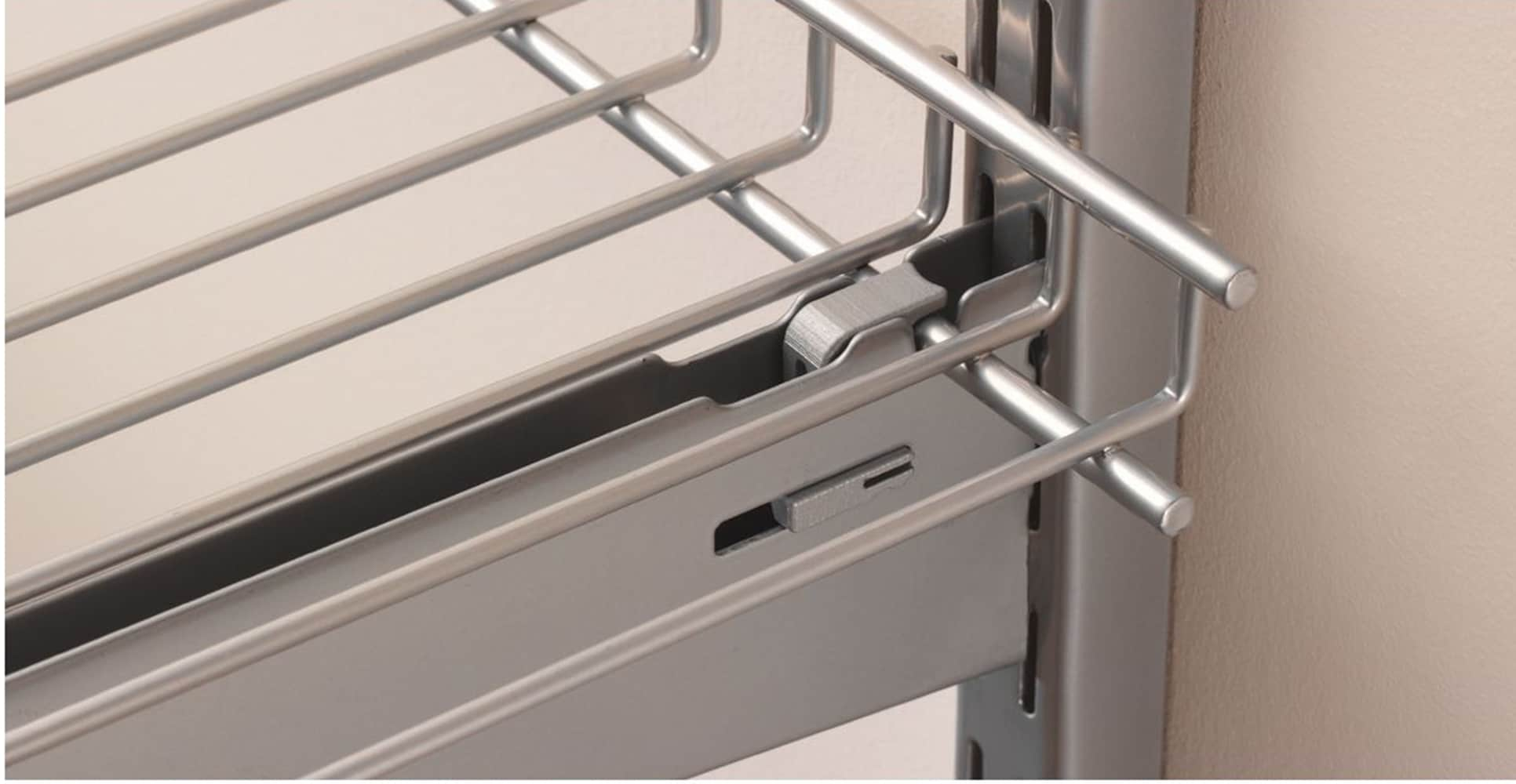 Rubbermaid FastTrack Garage 16" Steel Shelf Bracket with Speed Clips