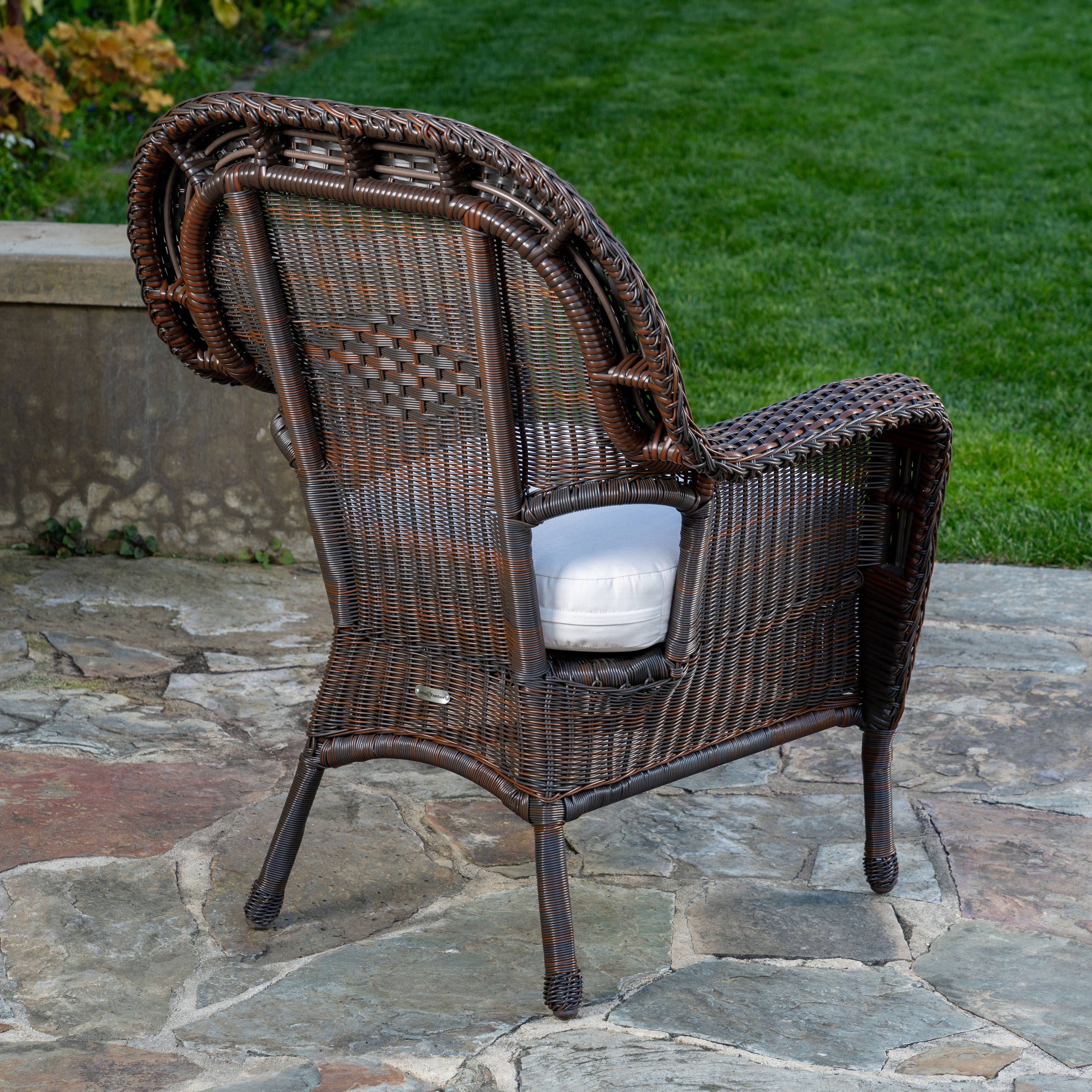 Tortuga Outdoor Lexington Brown Wicker Outdoor 6-Piece Patio Furniture Set with Cushions