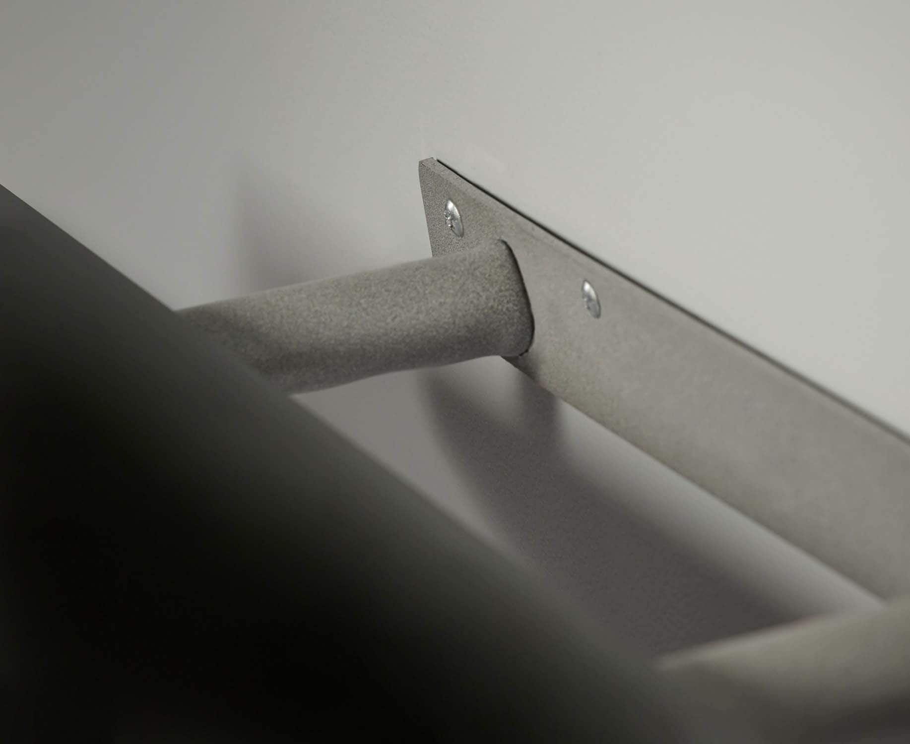 Mini Avalon 6"x20" Black Floating shelf