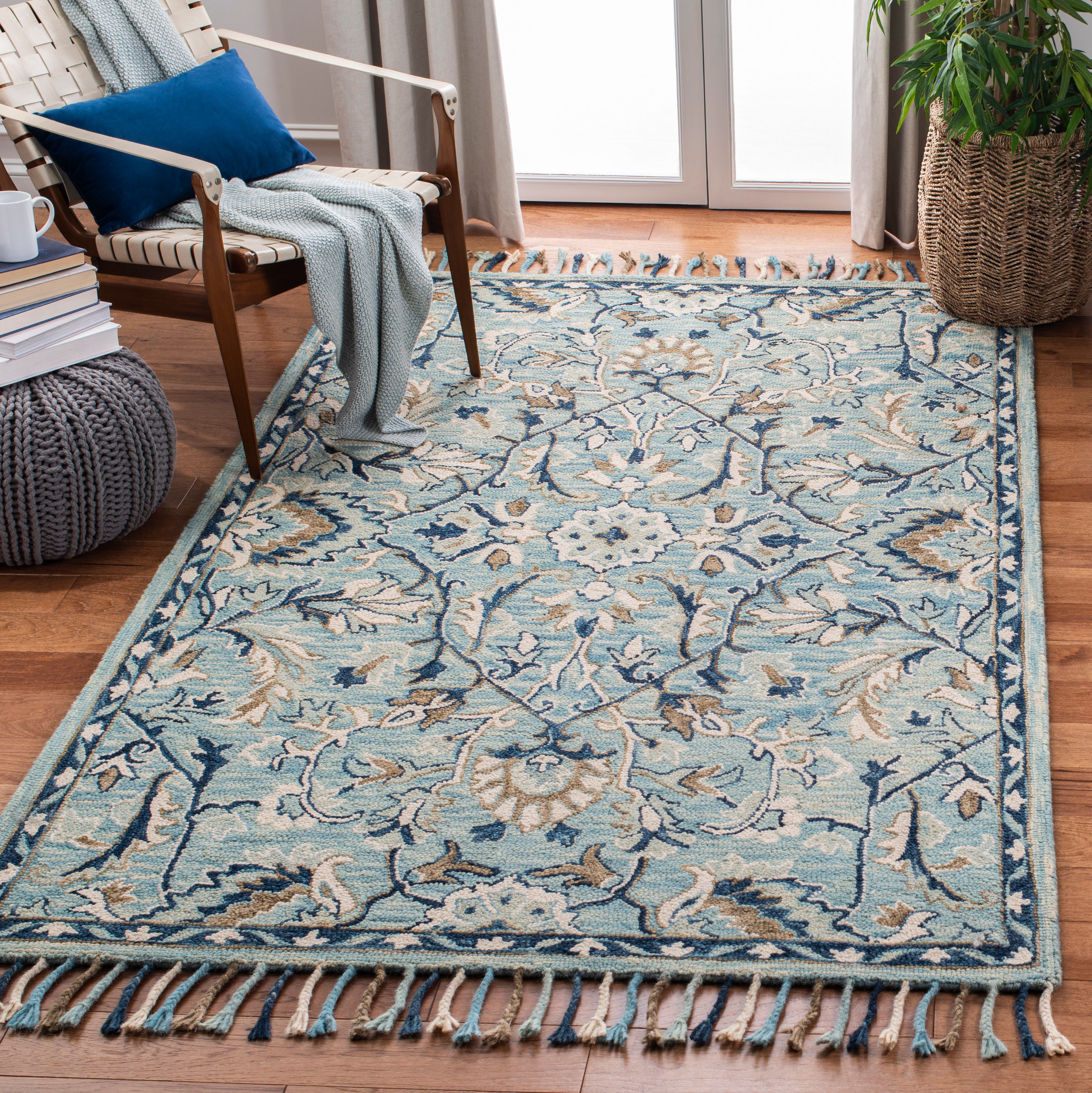 SAFAVIEH Blossom Frona Floral Wool Fringed Area Rug, Blue/Ivory, 9' x 12'