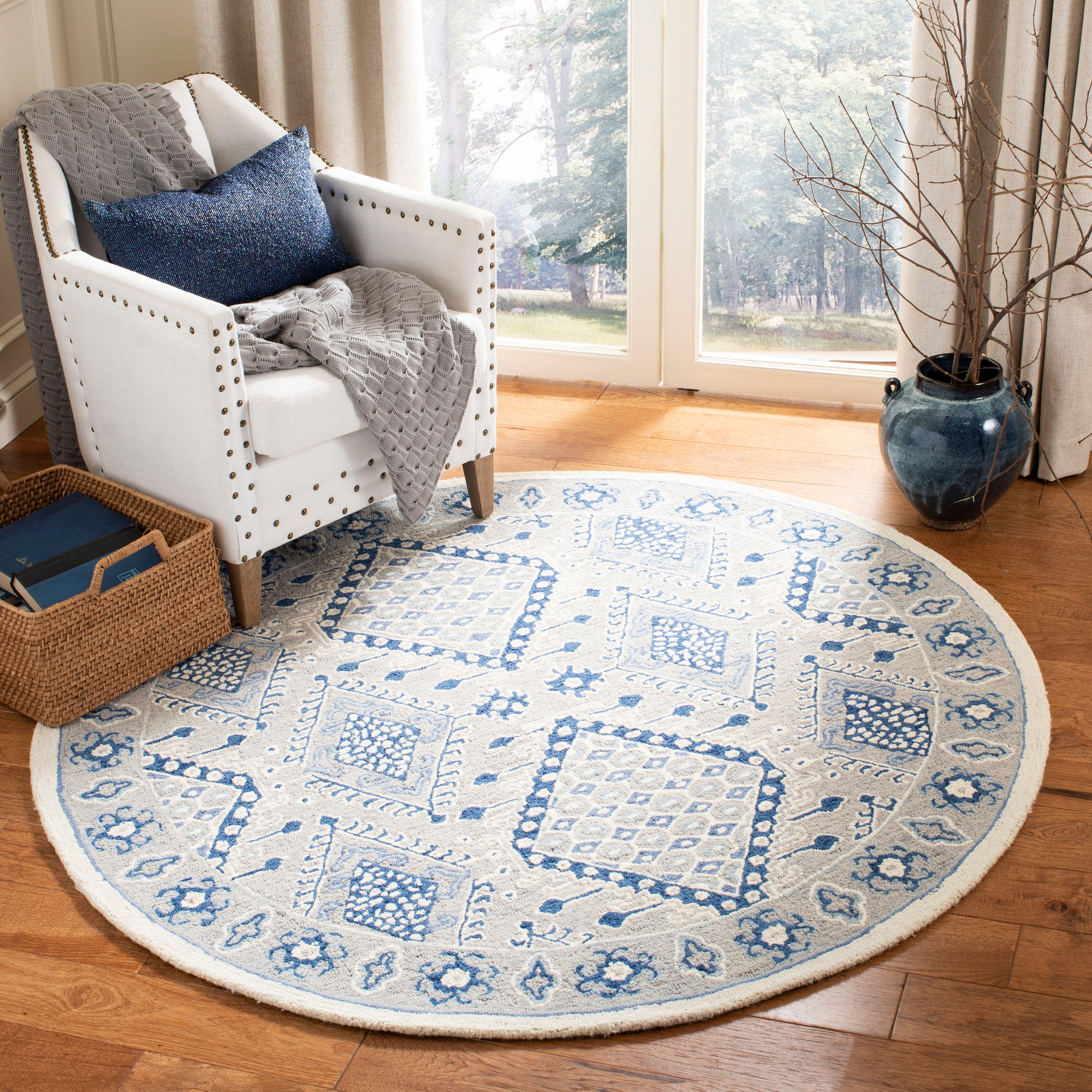 Micro-Loop MLP511 Hand Tufted Accent Rug - Light Grey/Blue - 2'6"x4' - Safavieh.