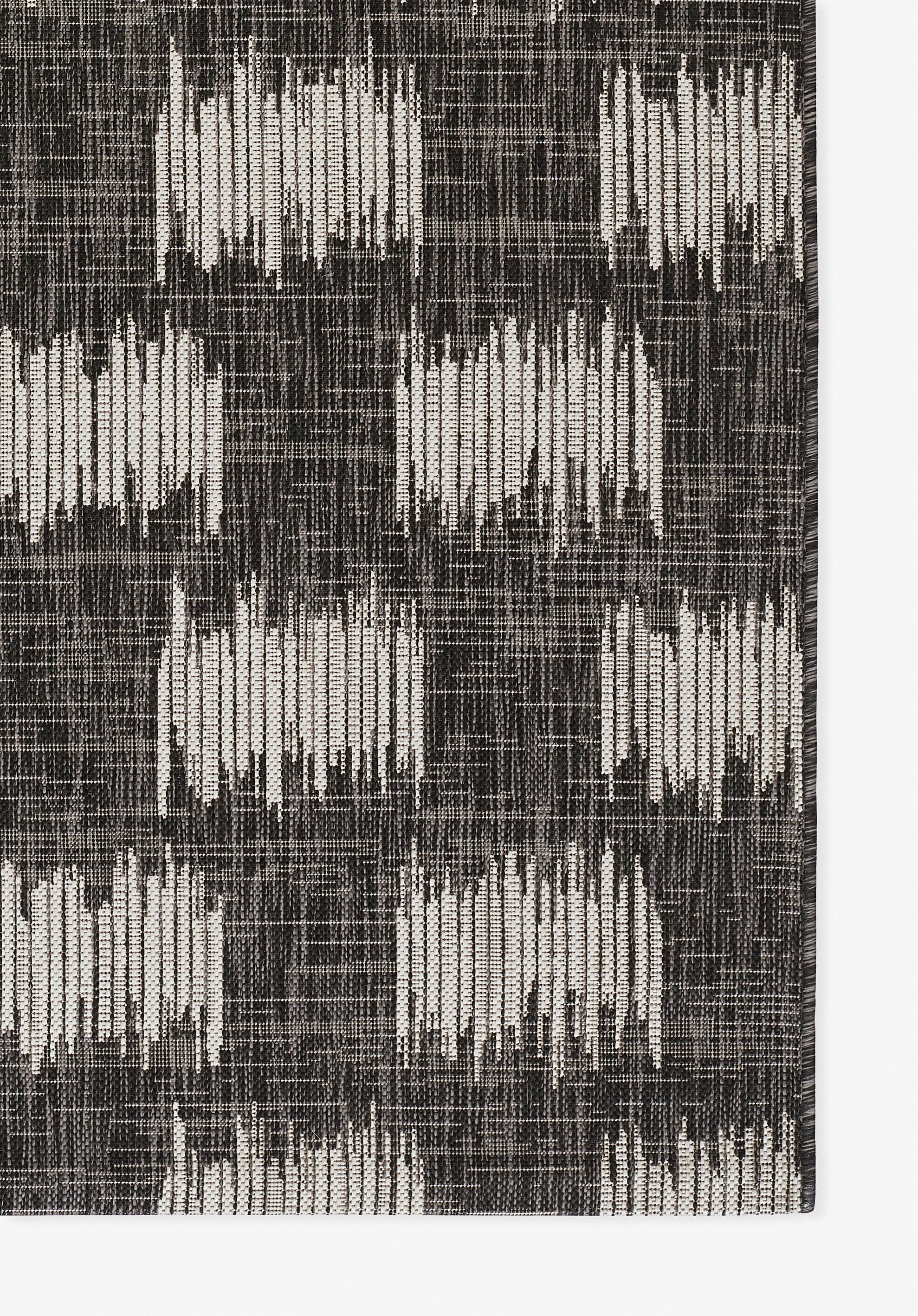 Novogratz by Momeni Villa Turin Charcoal Indoor Outdoor Rug 2' X 6' Runner