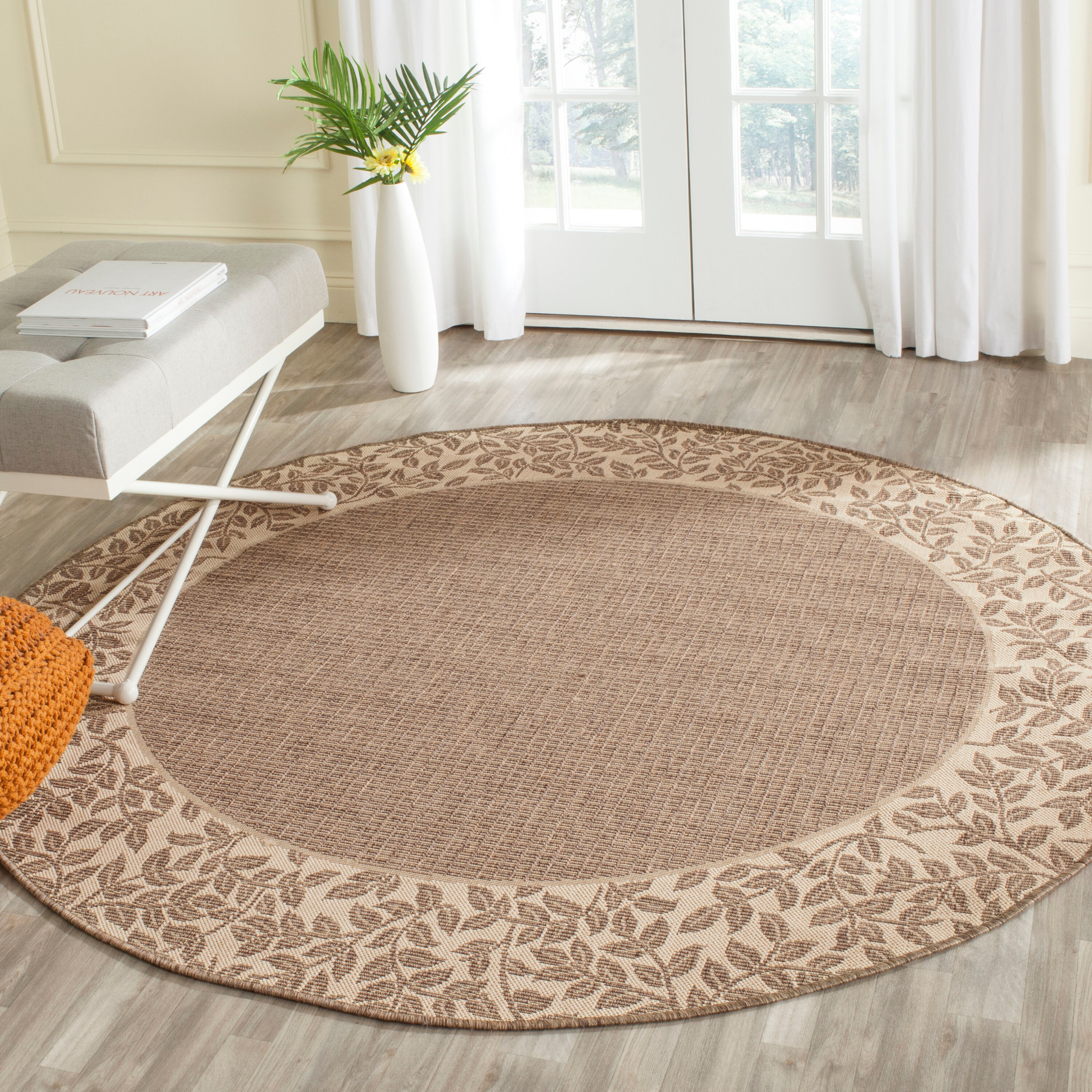 Safavieh Courtyard Checks 5 x 5 (ft) Loomed Polypropylene Brown/Natural Round Indoor/Outdoor Floral/Botanical Coastal Area rug