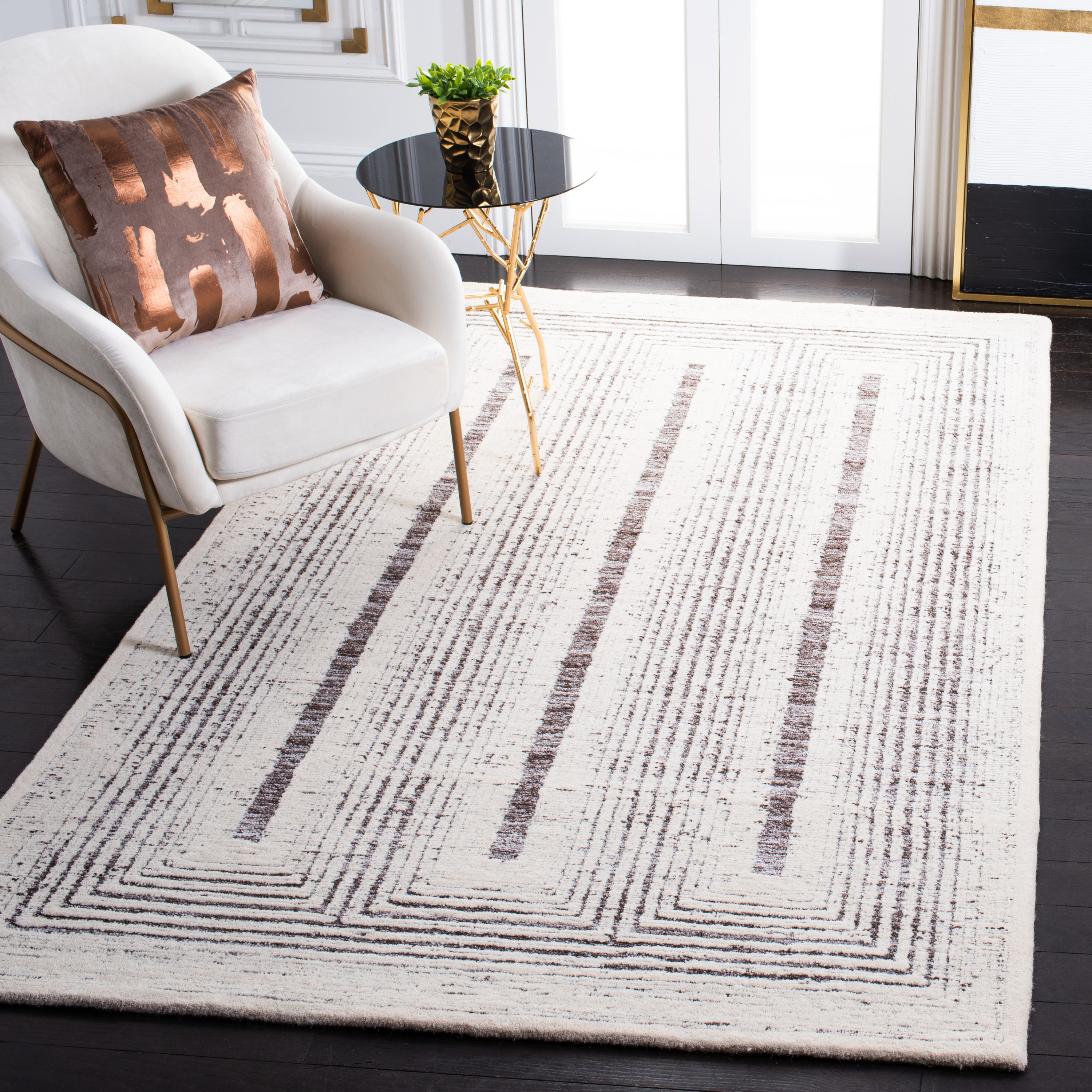 SAFAVIEH Metro Bayon Bordered Area Rug, Grey/Ivory, 4' x 6'