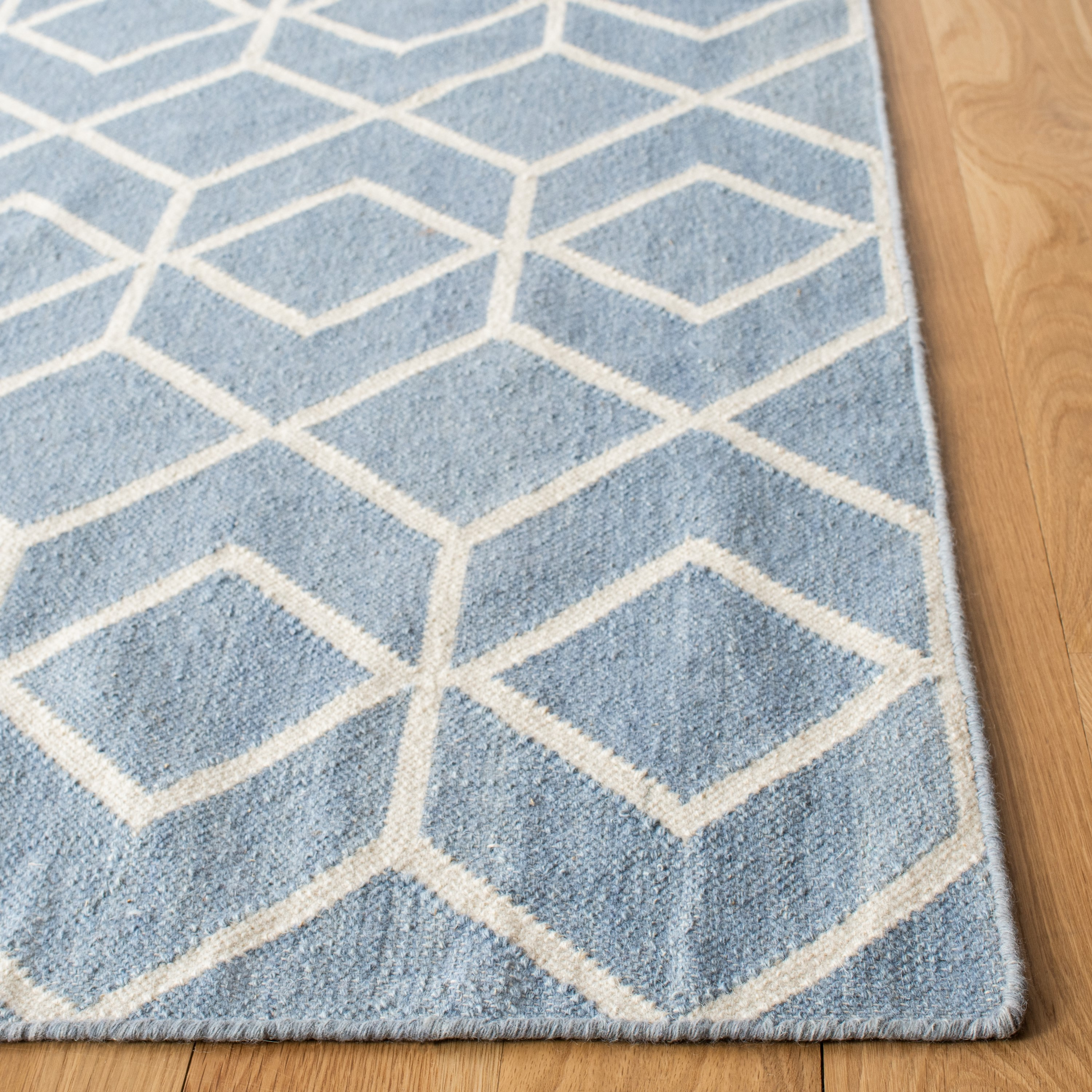 SAFAVIEH Dhurrie Addison Geometric Moroccan Wool Area Rug, Blue/Ivory, 8' x 10'