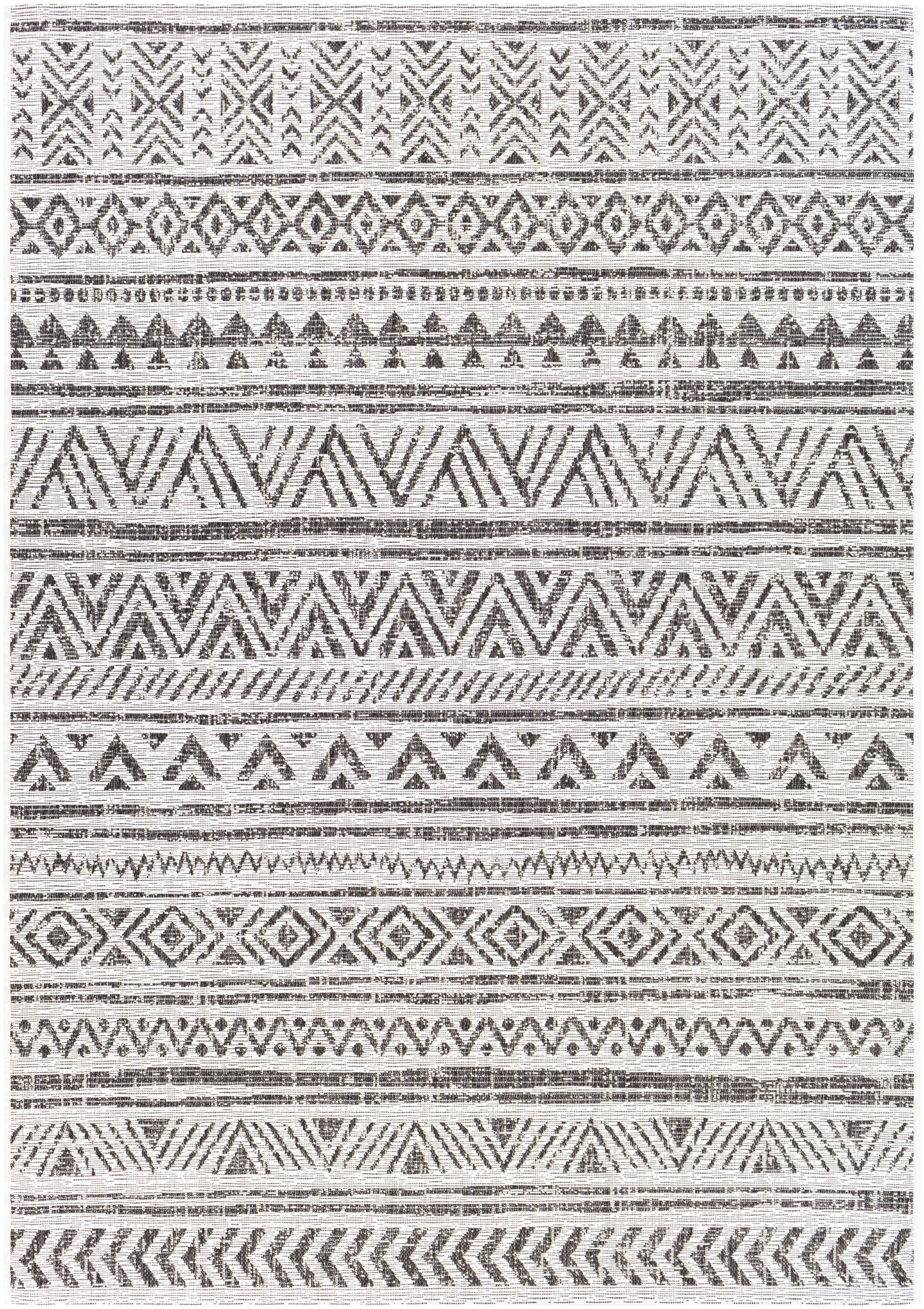 Livabliss Eagean 2 x 3 (ft) Polypropylene Black Rectangular Indoor/Outdoor Medallion Global Area rug