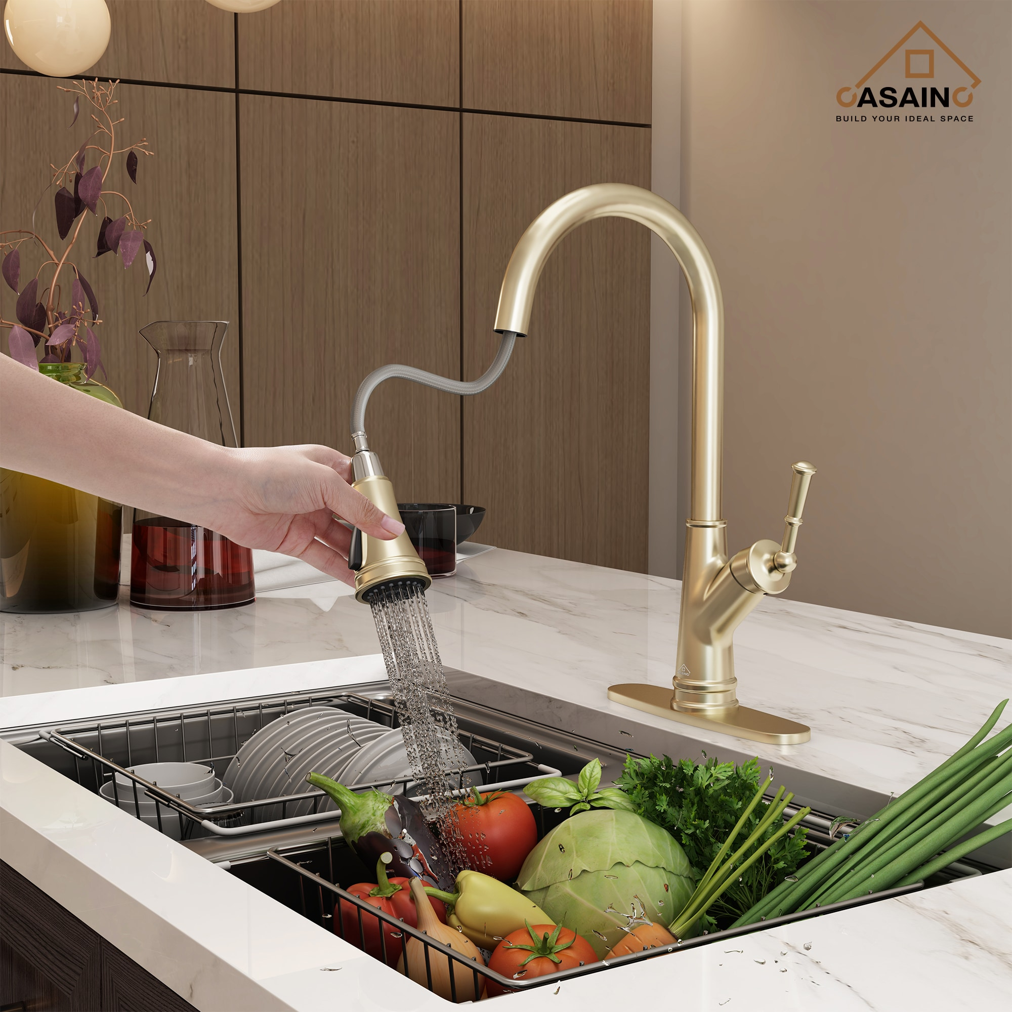 Brushed Gold Single Handle Pull-Out Kitchen Faucet with Sprayer