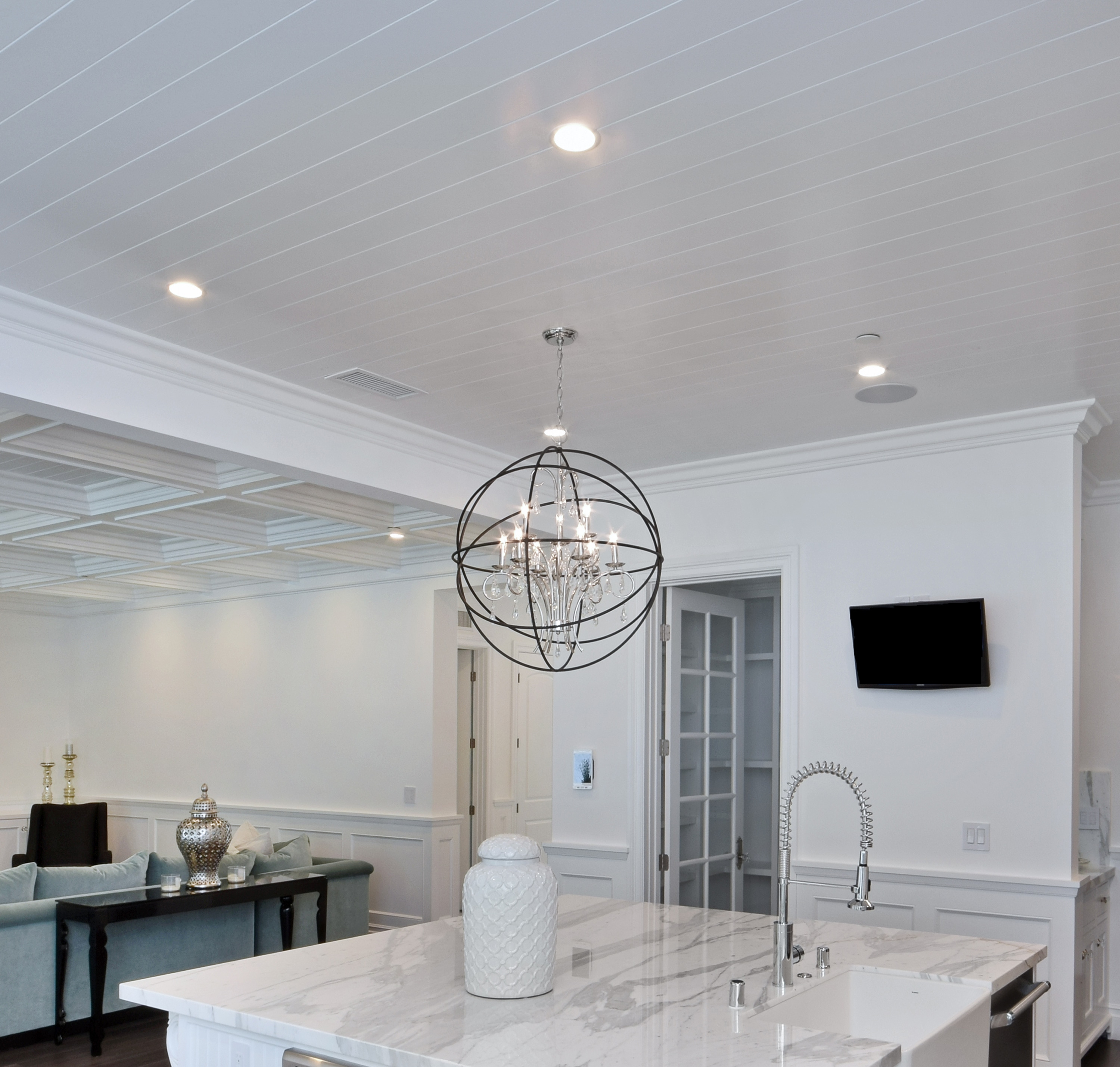 -Six Light Chandelier in Modern Style-25 inches Wide By 28 inches High-Oil Rubbed Bronze Finish Bailey Street Home 93-Bel-1251756