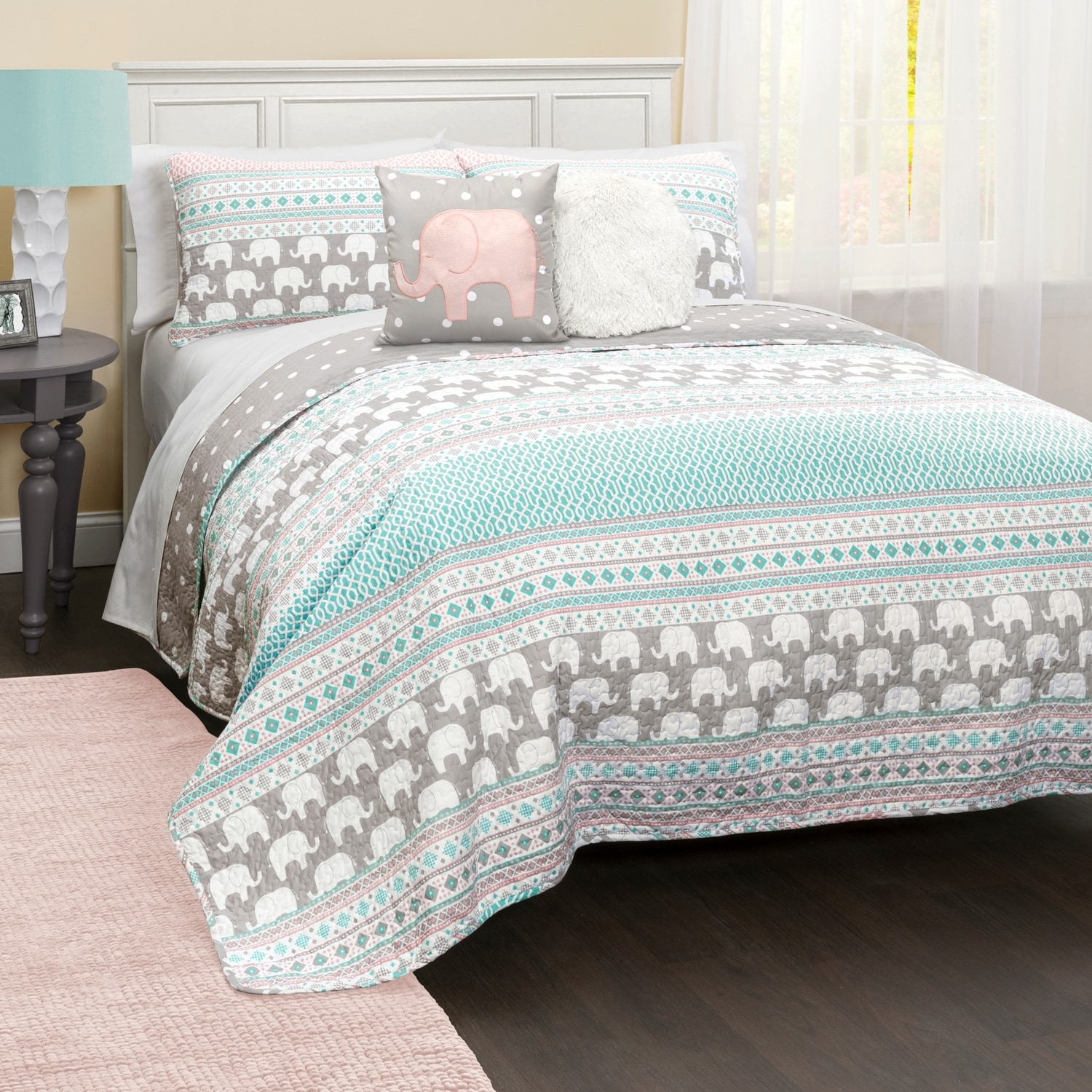 Lush Decor Pink-and-Turquoise Elephant Striped 4-Piece Quilt Bed Set, Reversible Bedding (Twin)