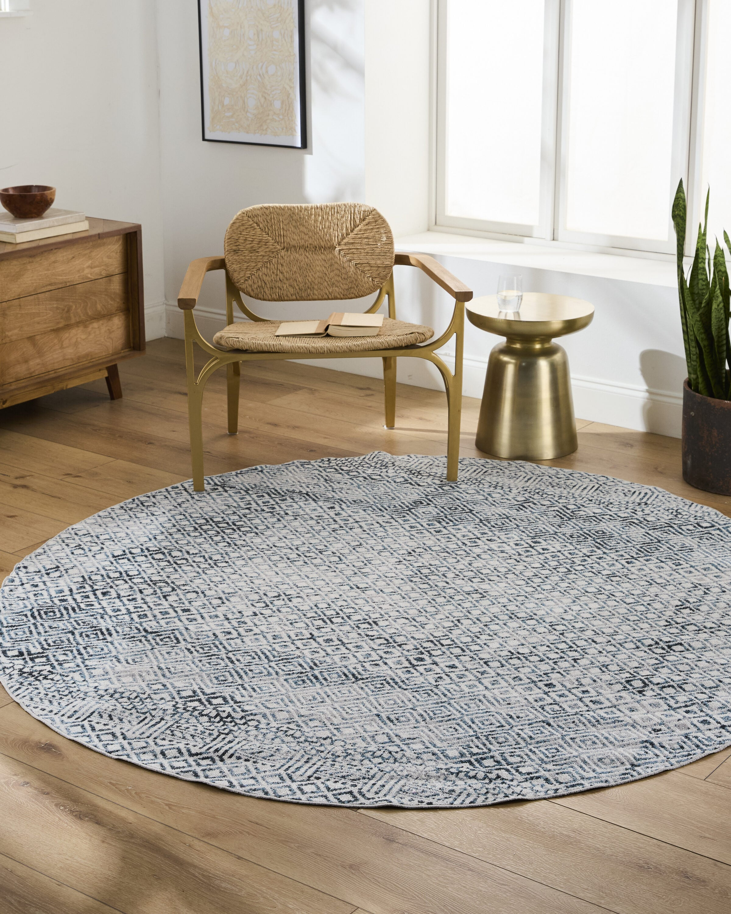Reversible Blue Geometric Easy-Care Synthetic Round Rug, 79"