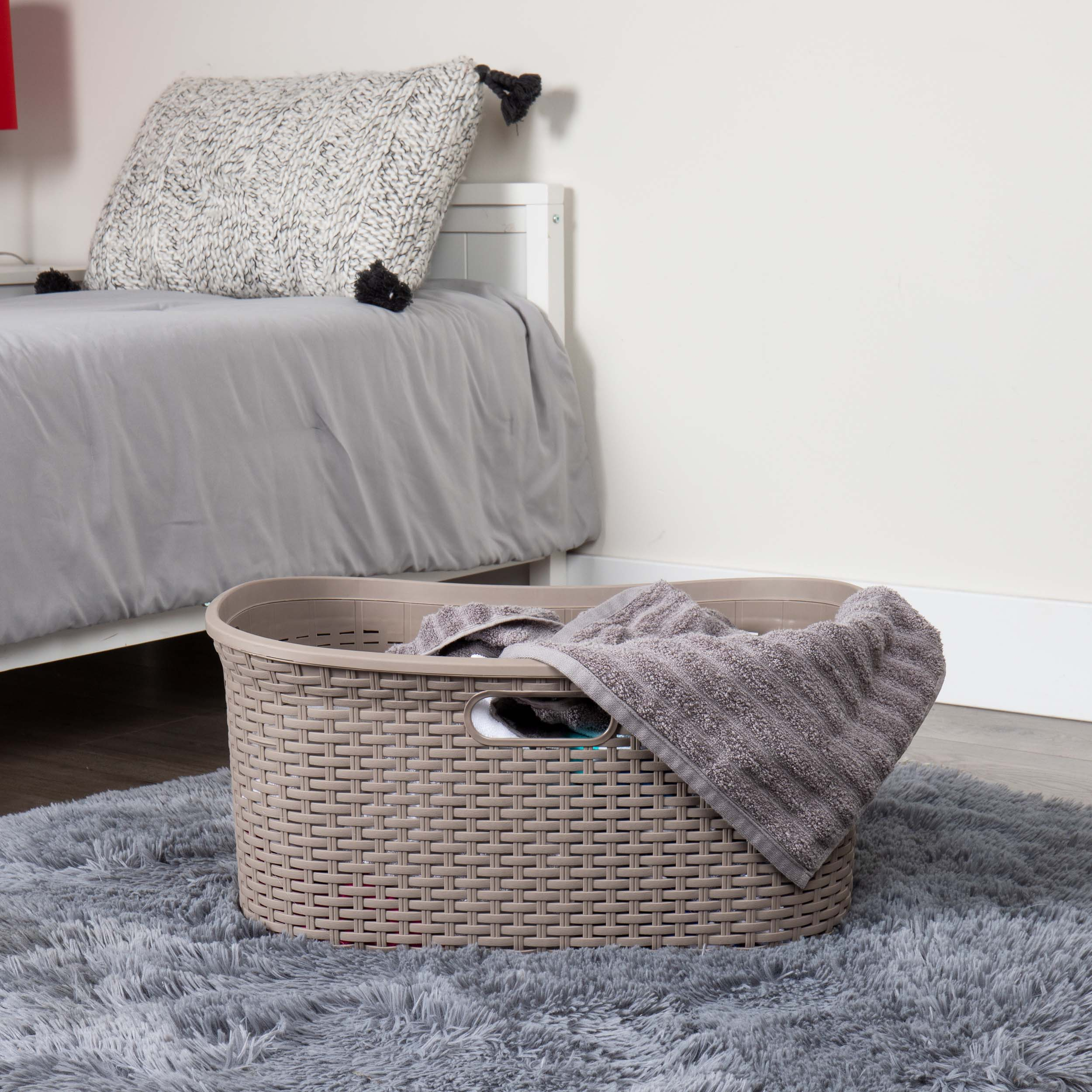 Mind Reader 40L Laundry Basket, Clothes Hamper, Lid, Wicker Design, Plastic, 23"L x 14.5"W x 11"H, Set of 2, Tan