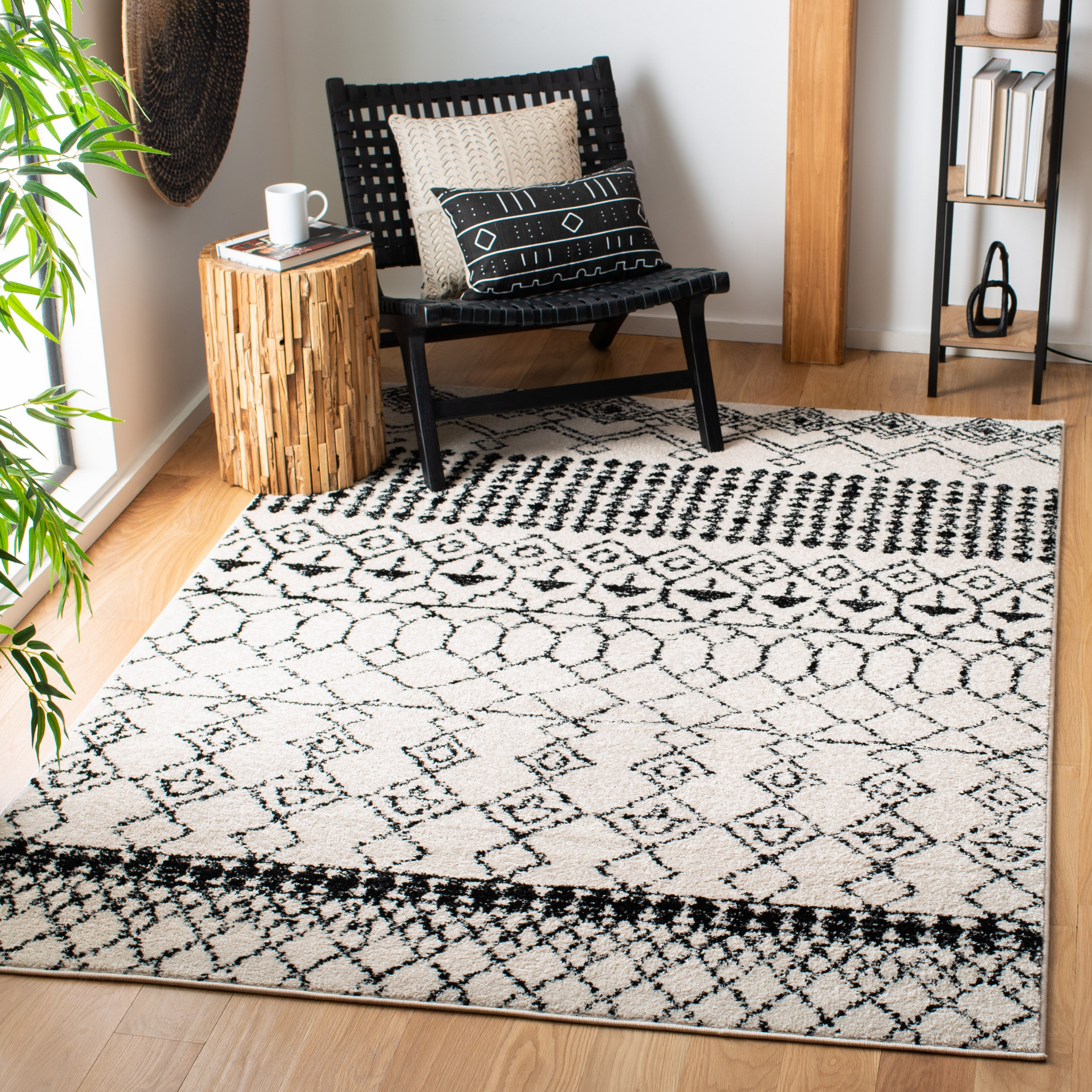 SAFAVIEH Tulum Coriander Moroccan Geometric Area Rug, 10' x 10' Square, Ivory/Black