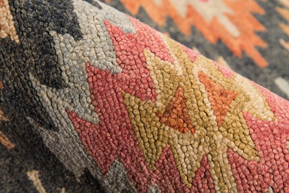 Momeni Tangier 5' X 8' Transitional Hand Tufted Wool Rug in Black