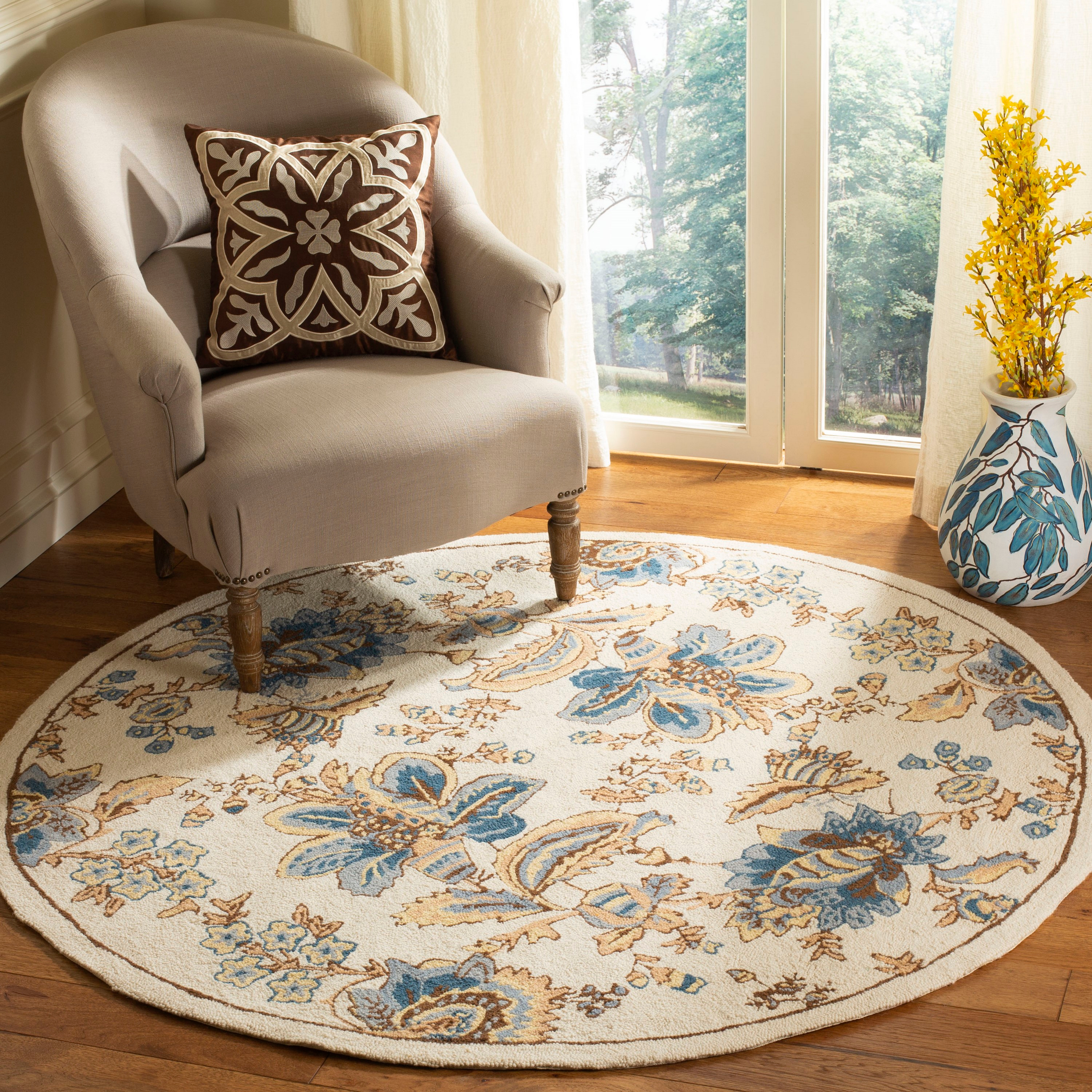 SAFAVIEH Chelsea Garrick Floral Wool Area Rug, Ivory, 3' x 3' Round