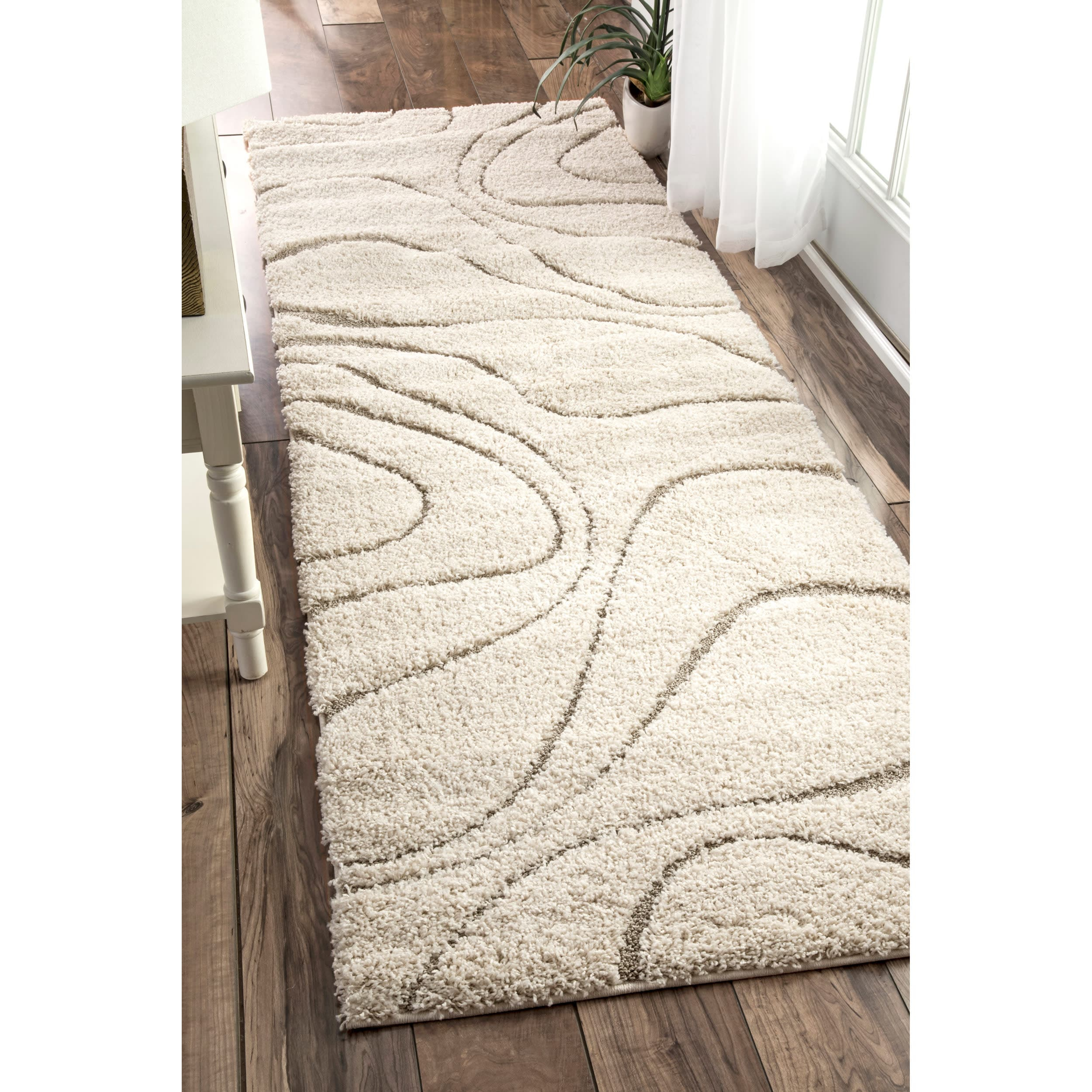 nuLOOM Carolyn Modern Shag Runner Rug, 2' 8" x 12', Cream