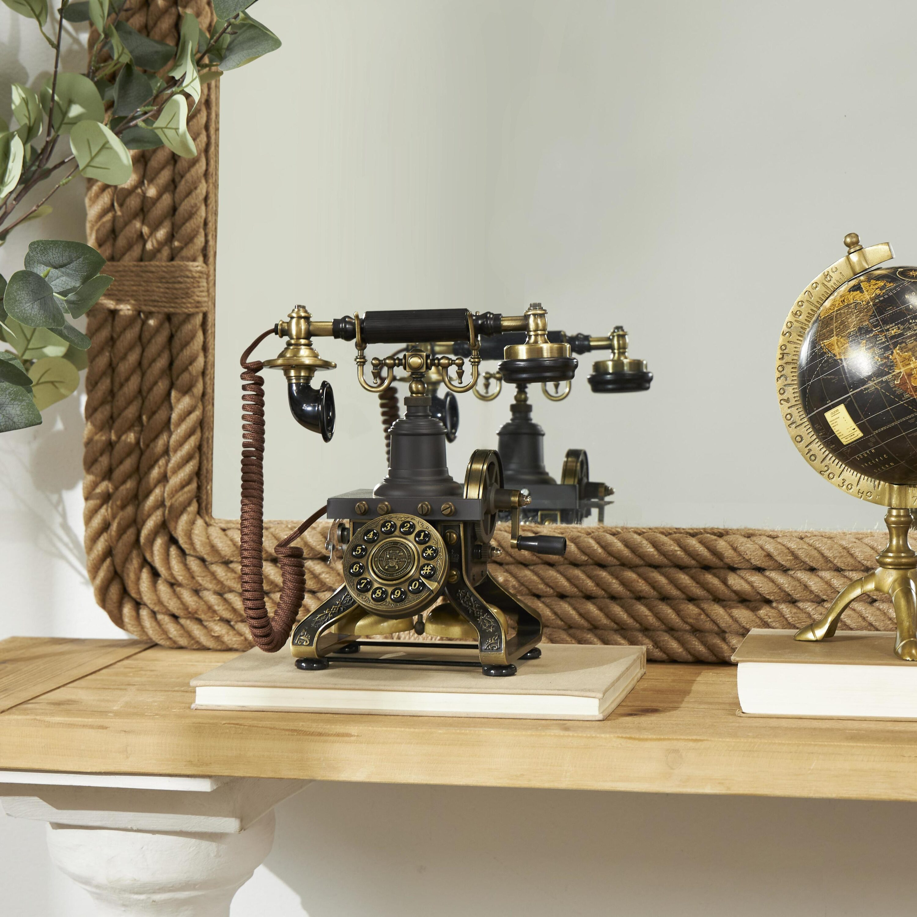 DecMode Vintage Telephone Accent Décor with Tarnish Black and Brass Finish, 10"W x 12"H