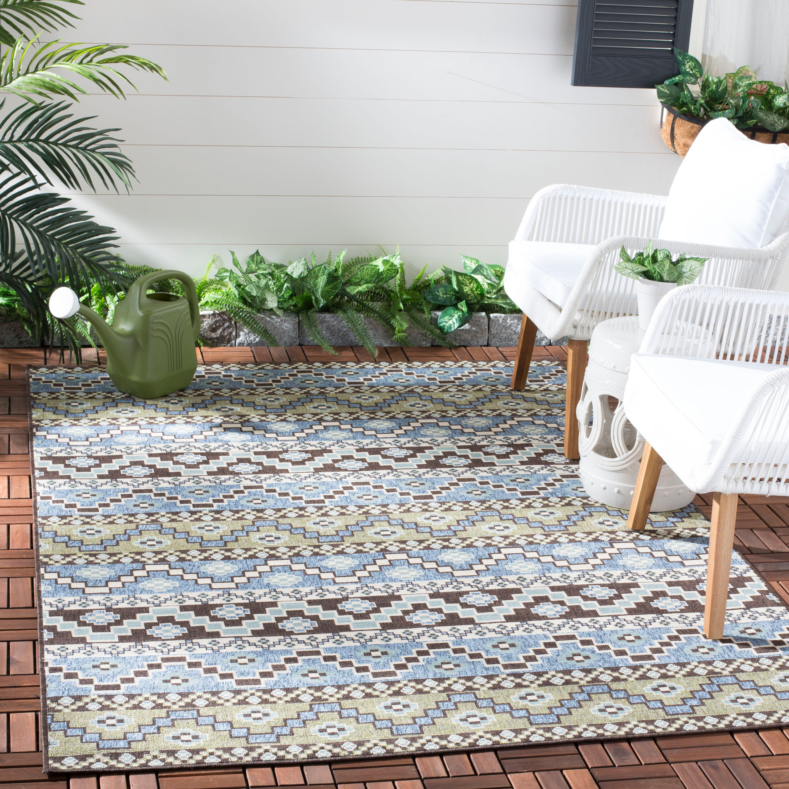 SAFAVIEH Veranda Luwig Geometric Indoor/Outdoor Area Rug, Blue/Creme, 9' x 12'