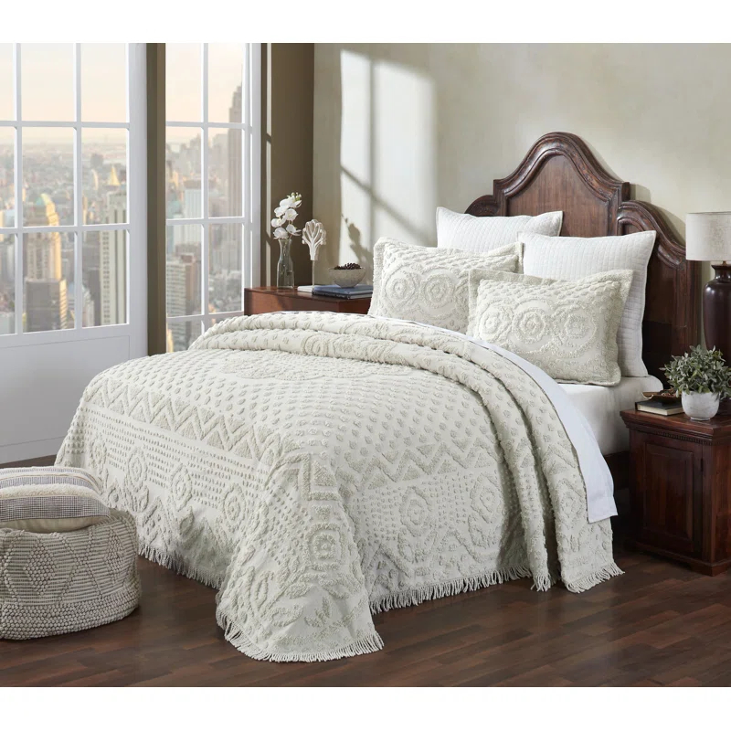 Heirloom Collection Machine Washable 100% Cotton Coverlet/ Chenille Bedding