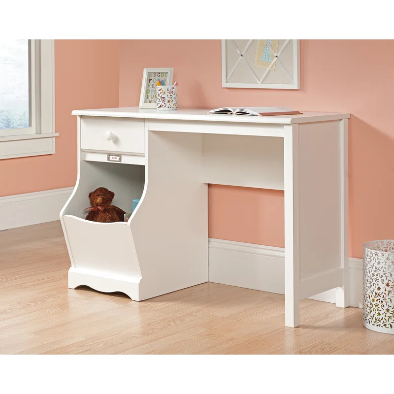 Pogo Computer Desk